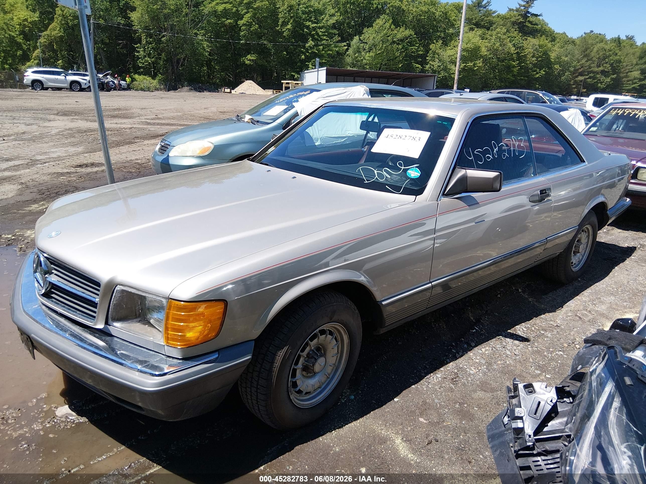 1985 Mercedes-benz 500 Sec Gold vin: WDBCA44D4FA189414