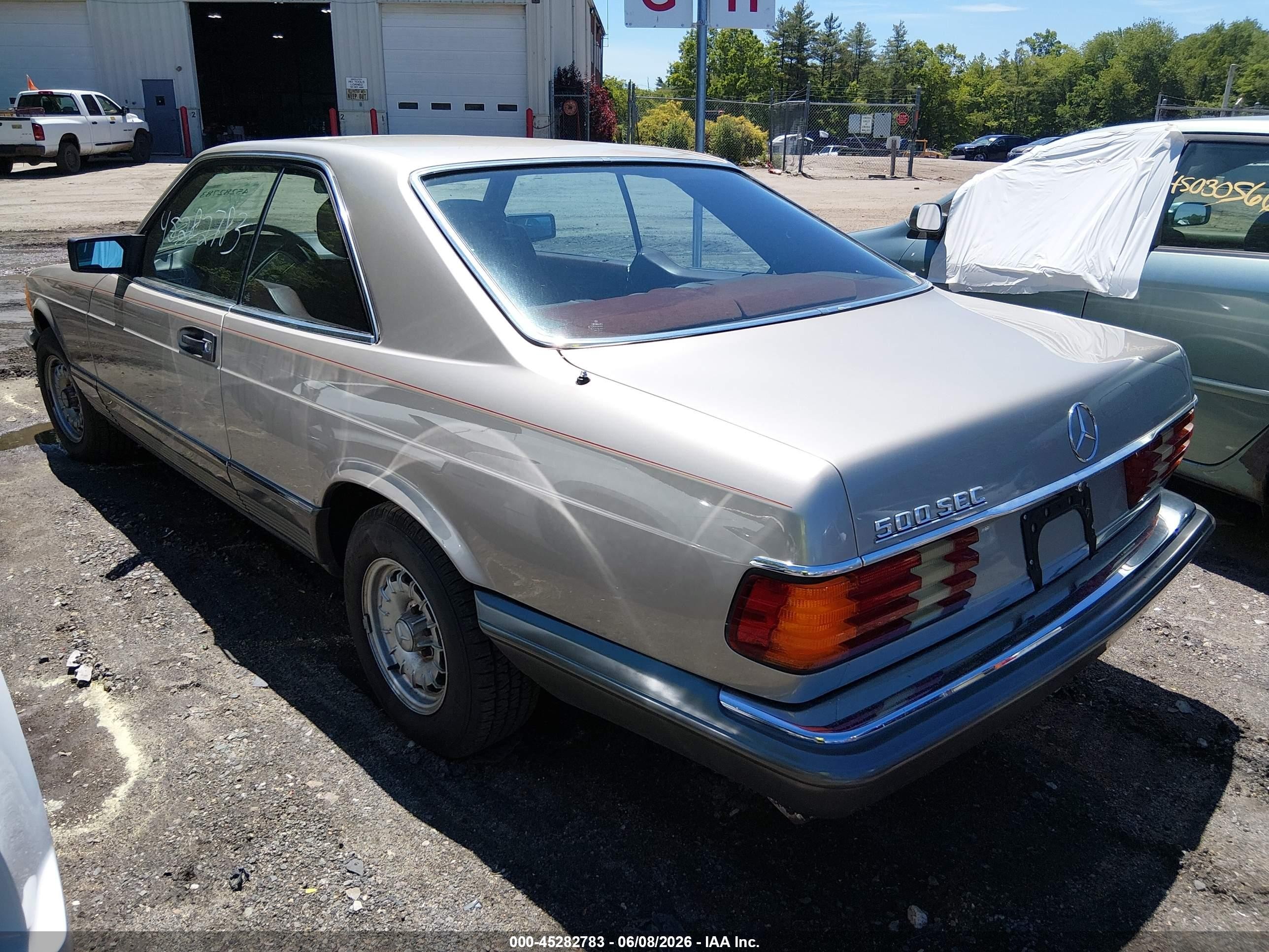 1985 Mercedes-benz 500 Sec Gold vin: WDBCA44D4FA189414