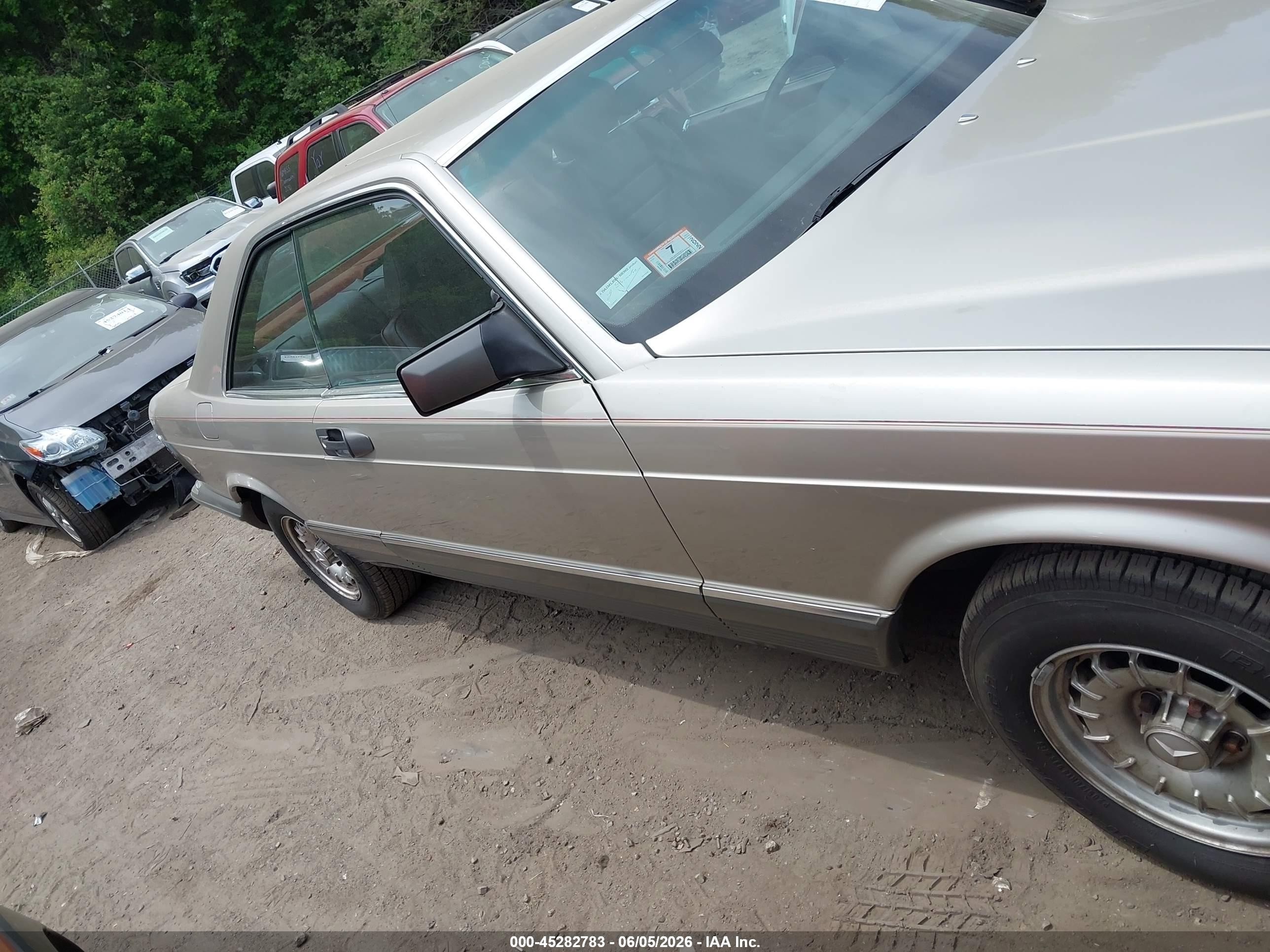 1985 Mercedes-benz 500 Sec Gold vin: WDBCA44D4FA189414