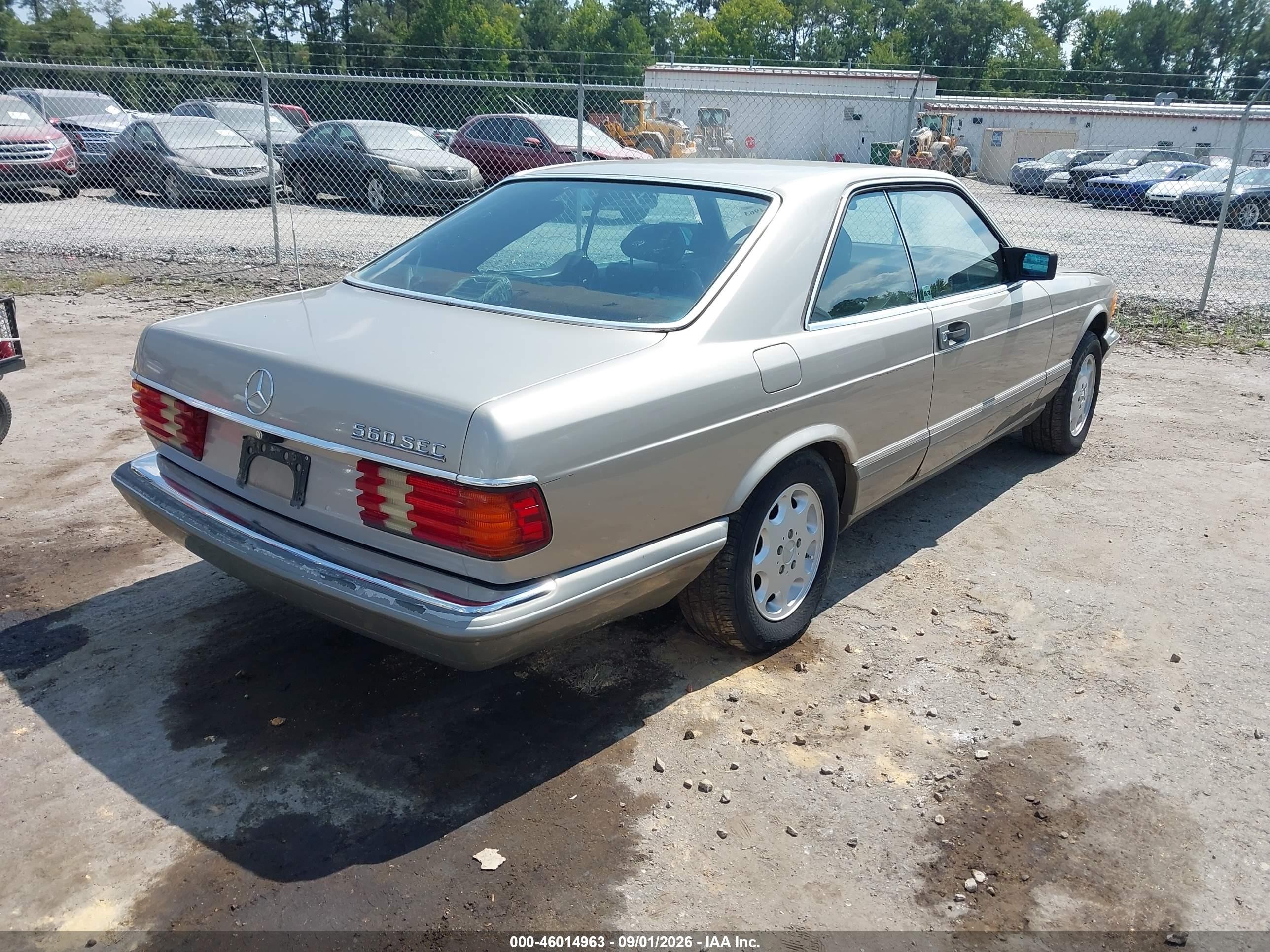 1987 Mercedes-benz 560 Sec Silver vin: WDBCA45D0HA276289
