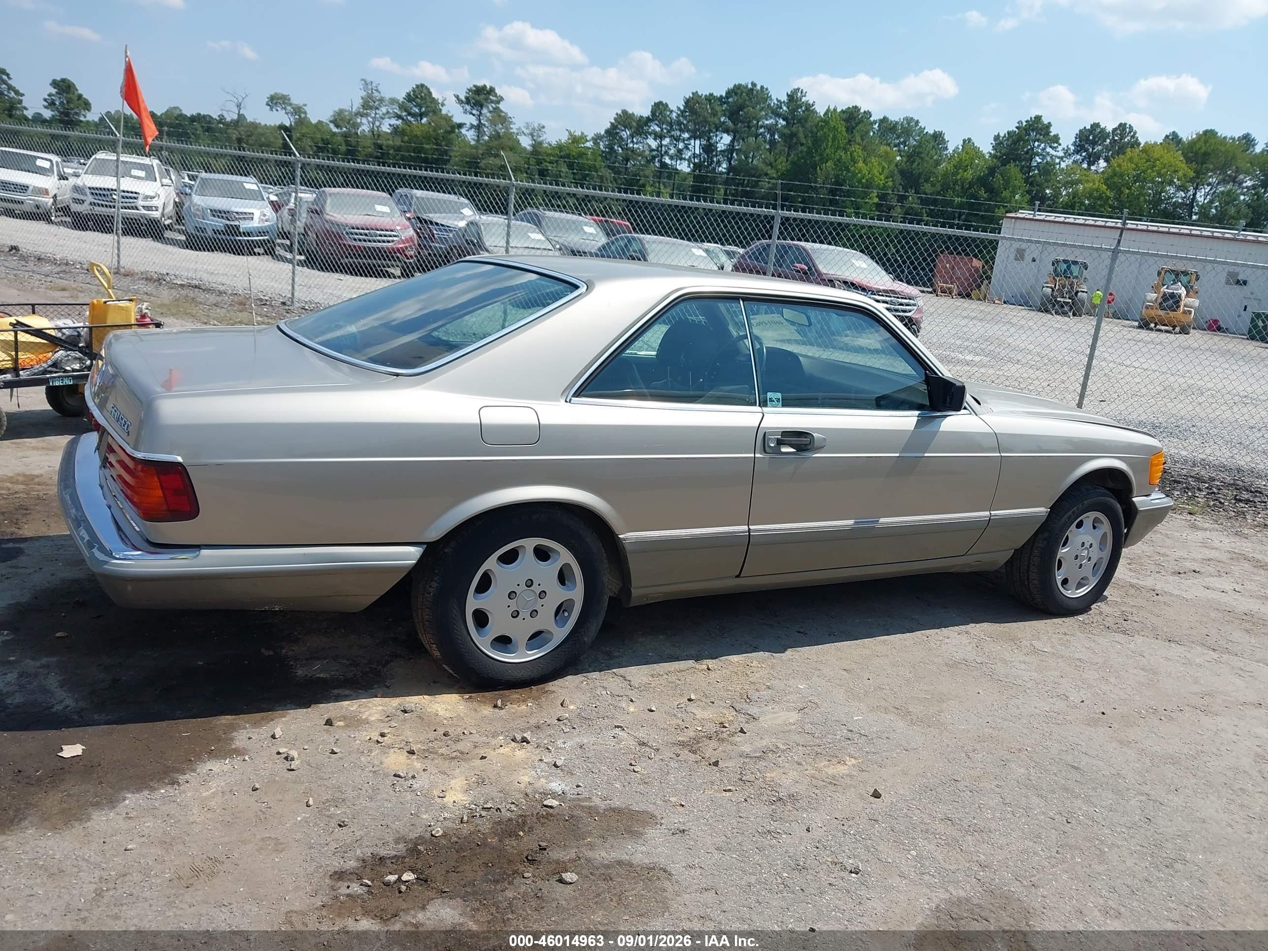 1987 Mercedes-benz 560 Sec Silver vin: WDBCA45D0HA276289