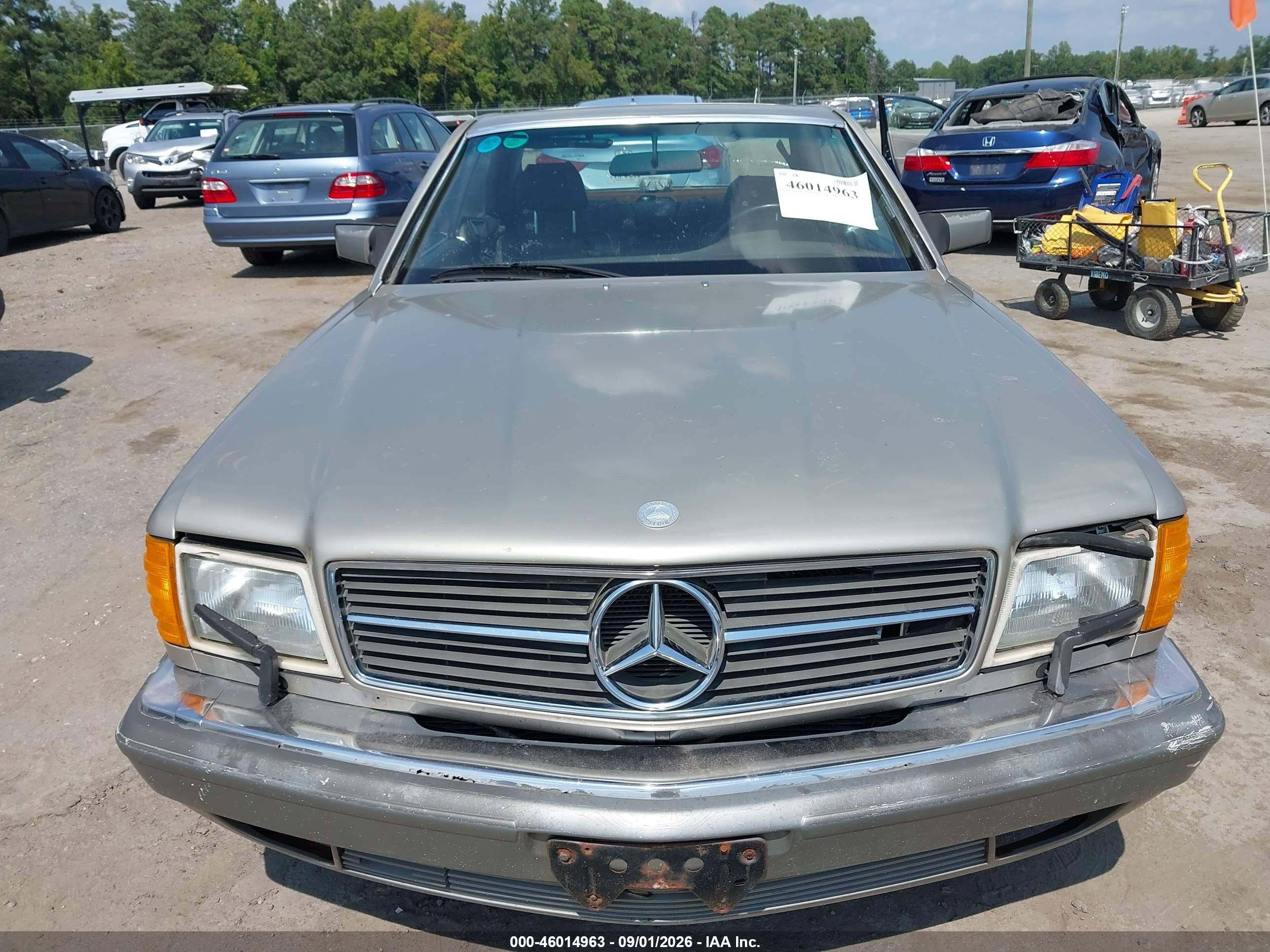 1987 Mercedes-benz 560 Sec Silver vin: WDBCA45D0HA276289