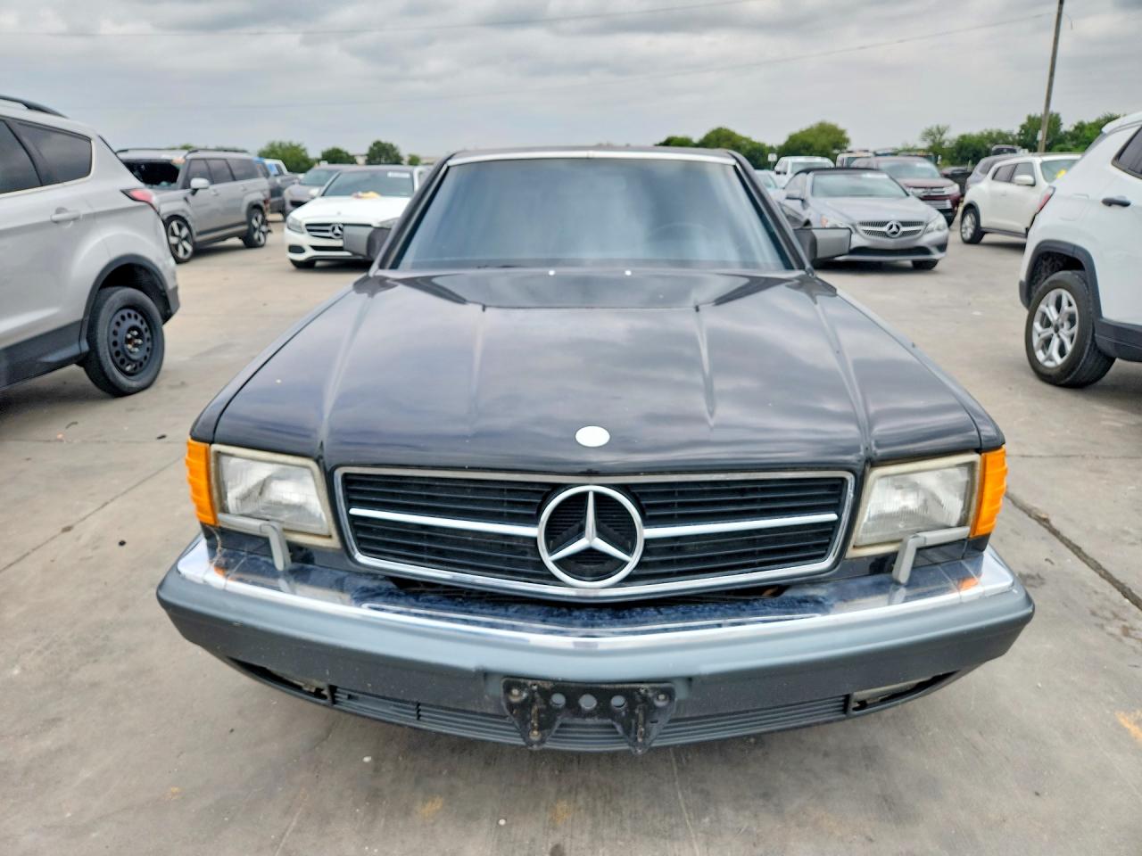 1987 Mercedes-benz 560 Sec Black vin: WDBCA45D0HA337768