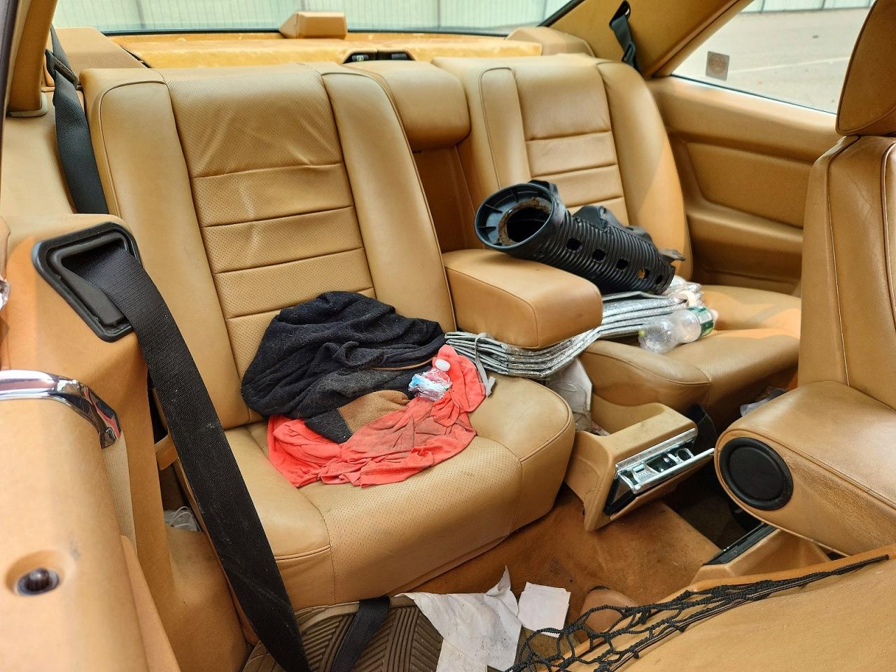 1988 Mercedes-benz 560 Sec Gold vin: WDBCA45D0JA394509