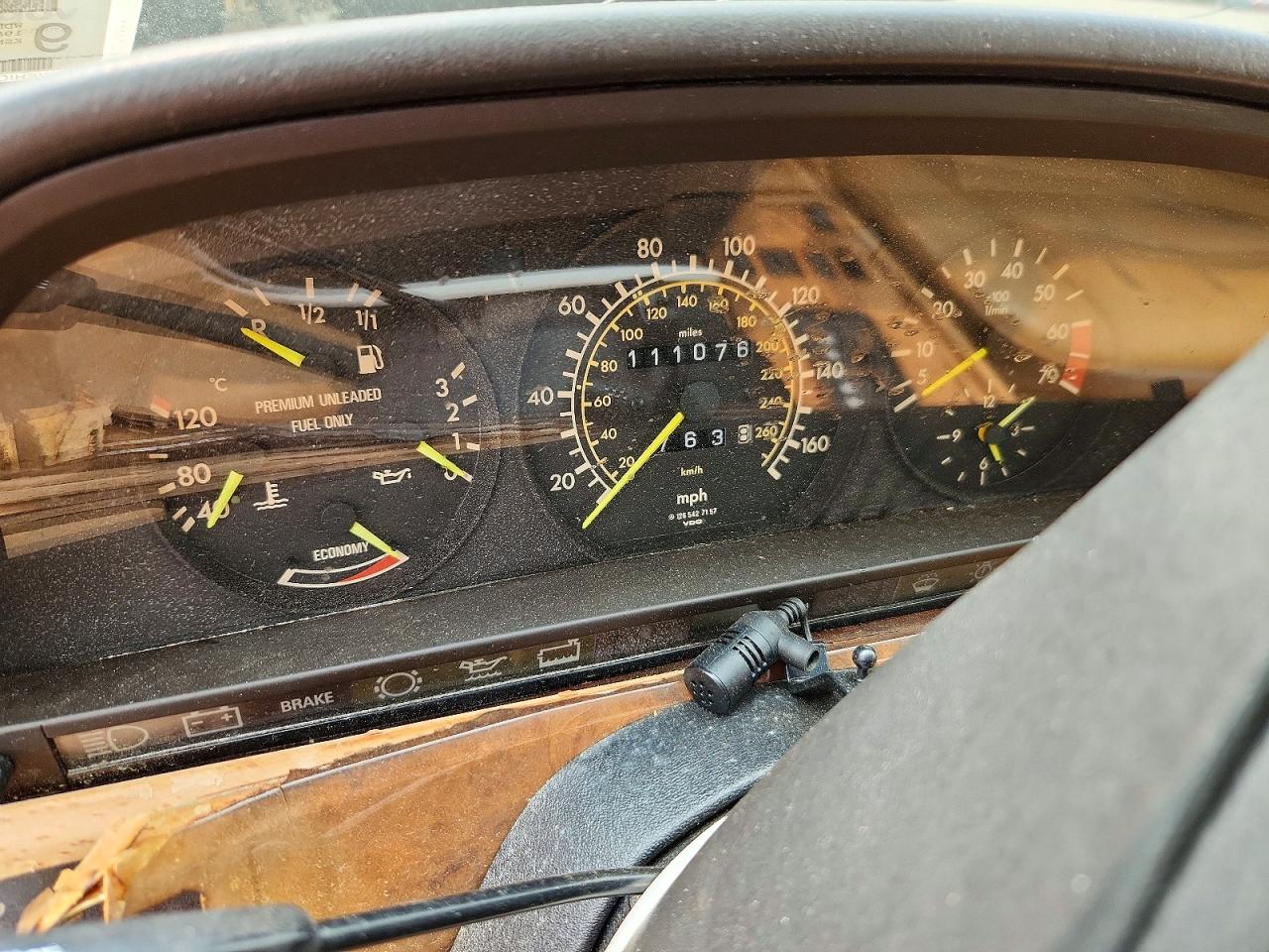 1988 Mercedes-benz 560 Sec Gold vin: WDBCA45D0JA394509