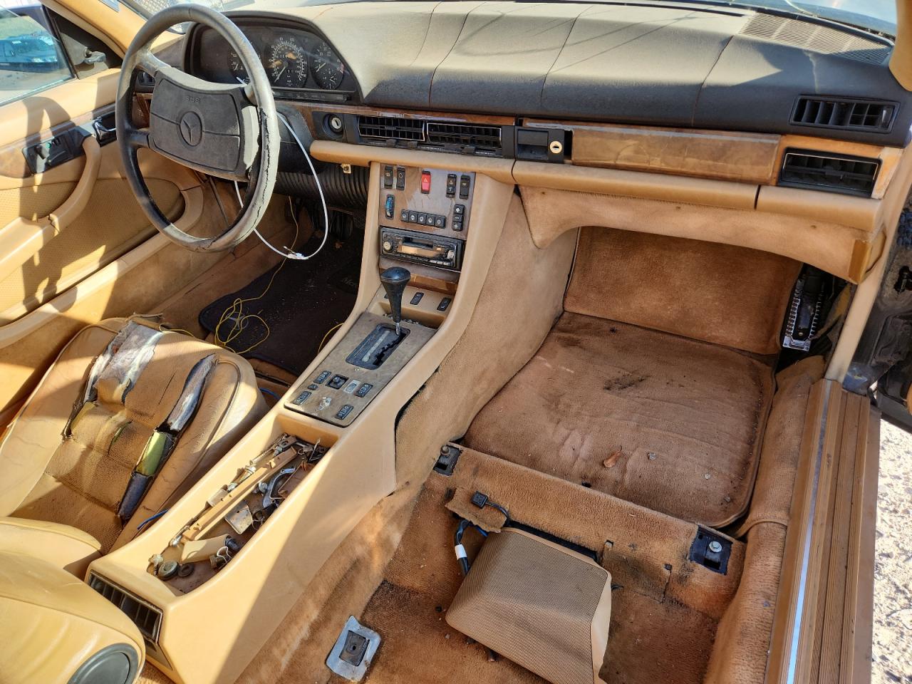 1987 Mercedes-benz 560 Sec Black vin: WDBCA45D2HA307039