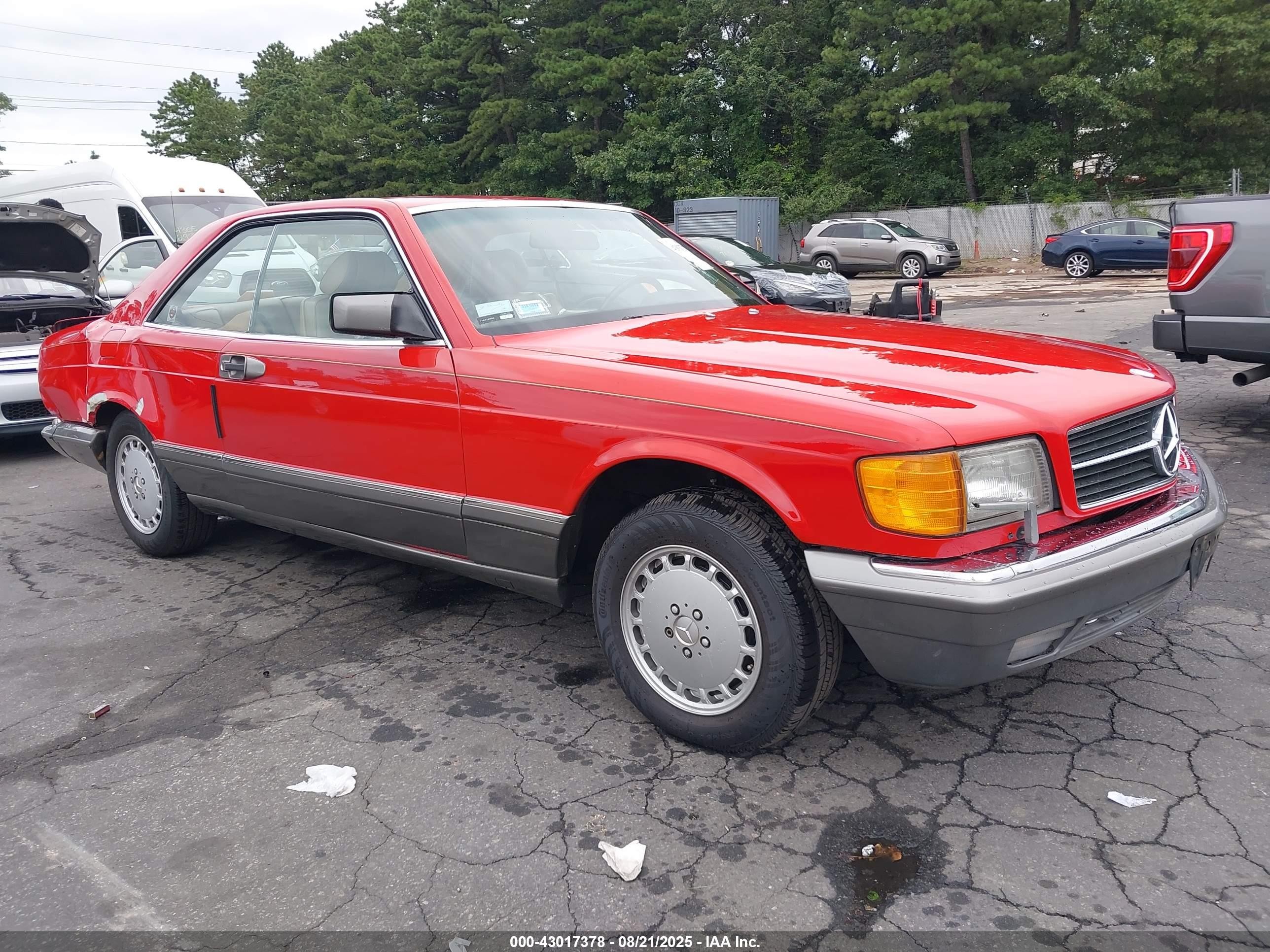 1988 Mercedes-benz 560 Sec Red vin: WDBCA45D8JA368854
