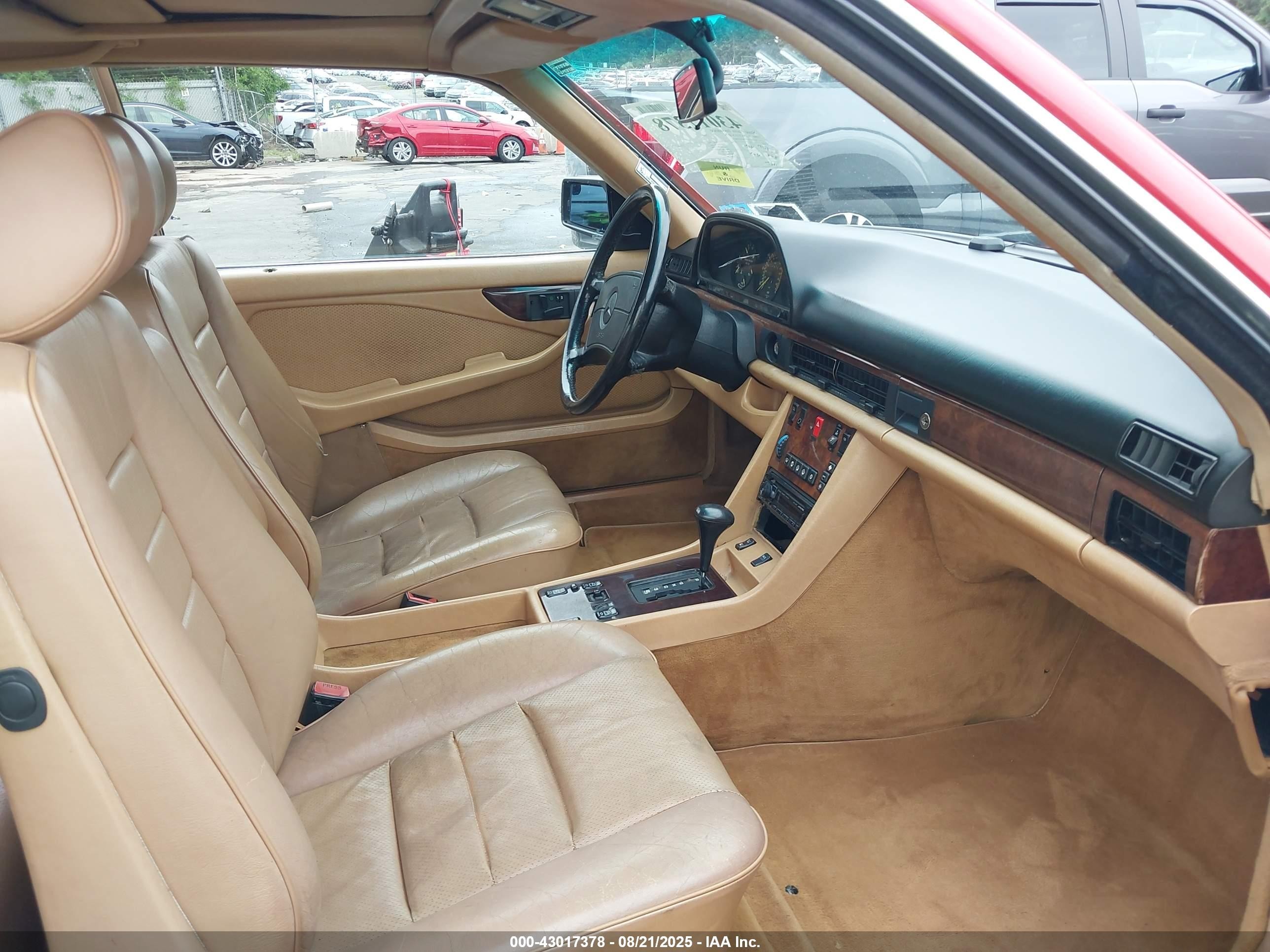 1988 Mercedes-benz 560 Sec Red vin: WDBCA45D8JA368854