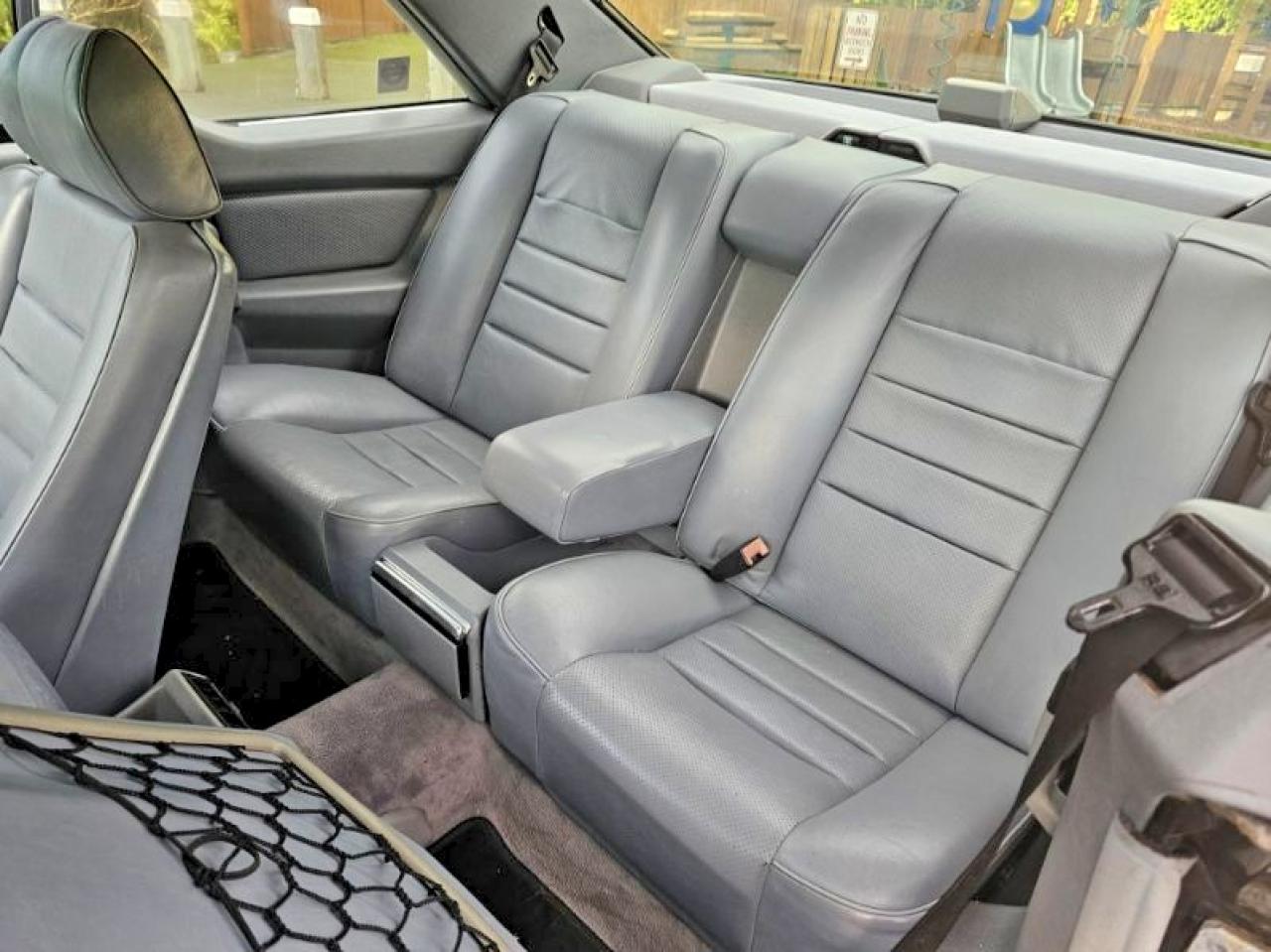 1987 Mercedes Benz 560 Sec Black vin: WDBCA45D9MA320337