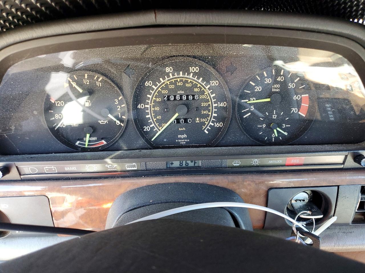 1986 Mercedes-benz 560 Sec Charcoal vin: WDBCA45DXGA224425
