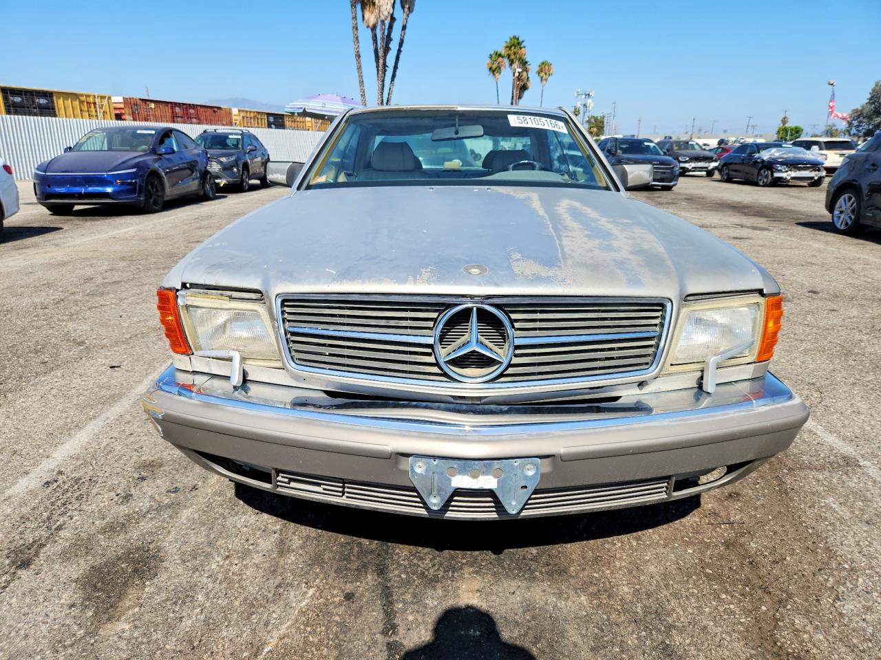 1990 Mercedes-benz 560 Sec Silver vin: WDBCA45E2LA536449