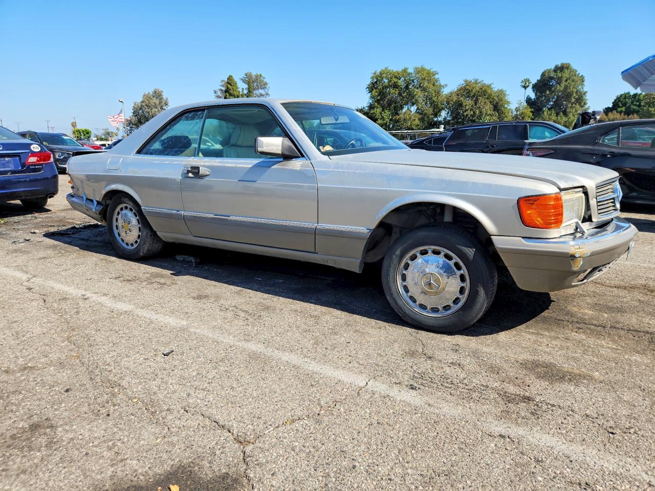 1990 Mercedes-benz 560 Sec Silver vin: WDBCA45E2LA536449