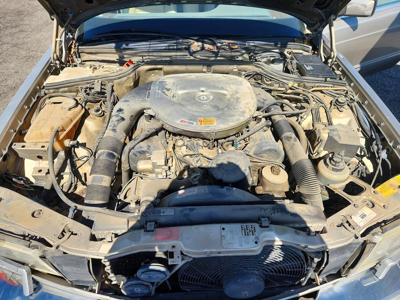 1990 Mercedes-benz 560 Sec Silver vin: WDBCA45E2LA536449