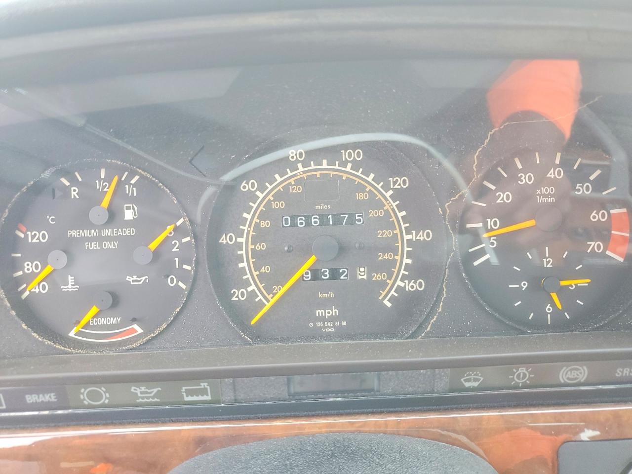 1991 Mercedes-benz 560 Sec Черный vin: WDBCA45E3MA592496