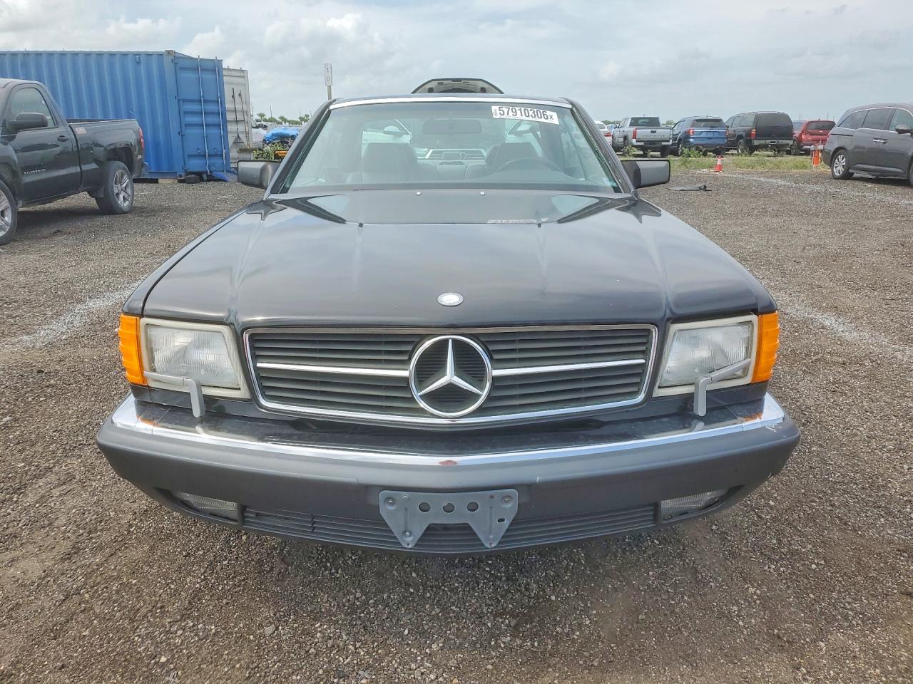 1991 Mercedes-benz 560 Sec Черный vin: WDBCA45E3MA592496