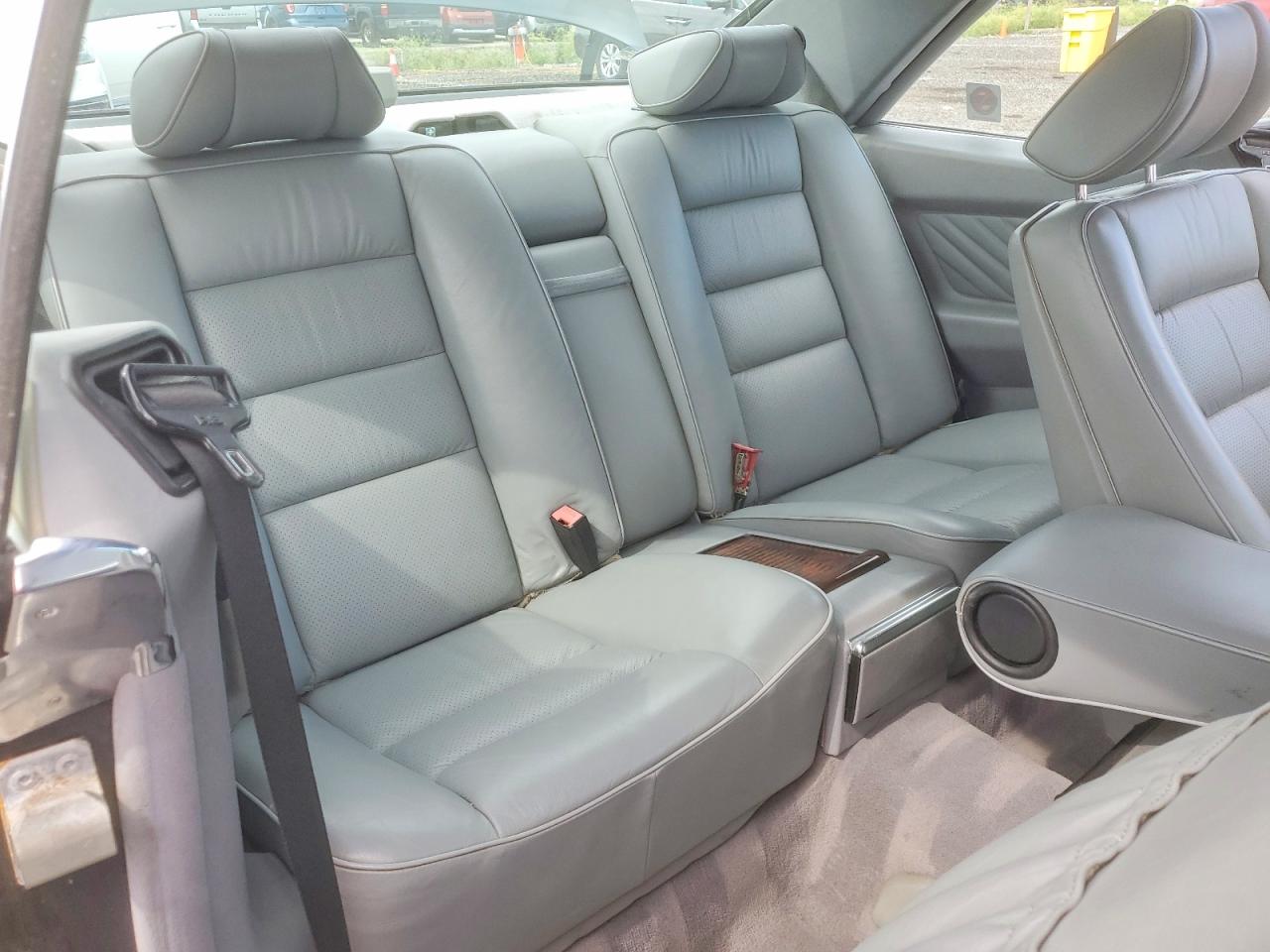 1991 Mercedes-benz 560 Sec Черный vin: WDBCA45E3MA592496