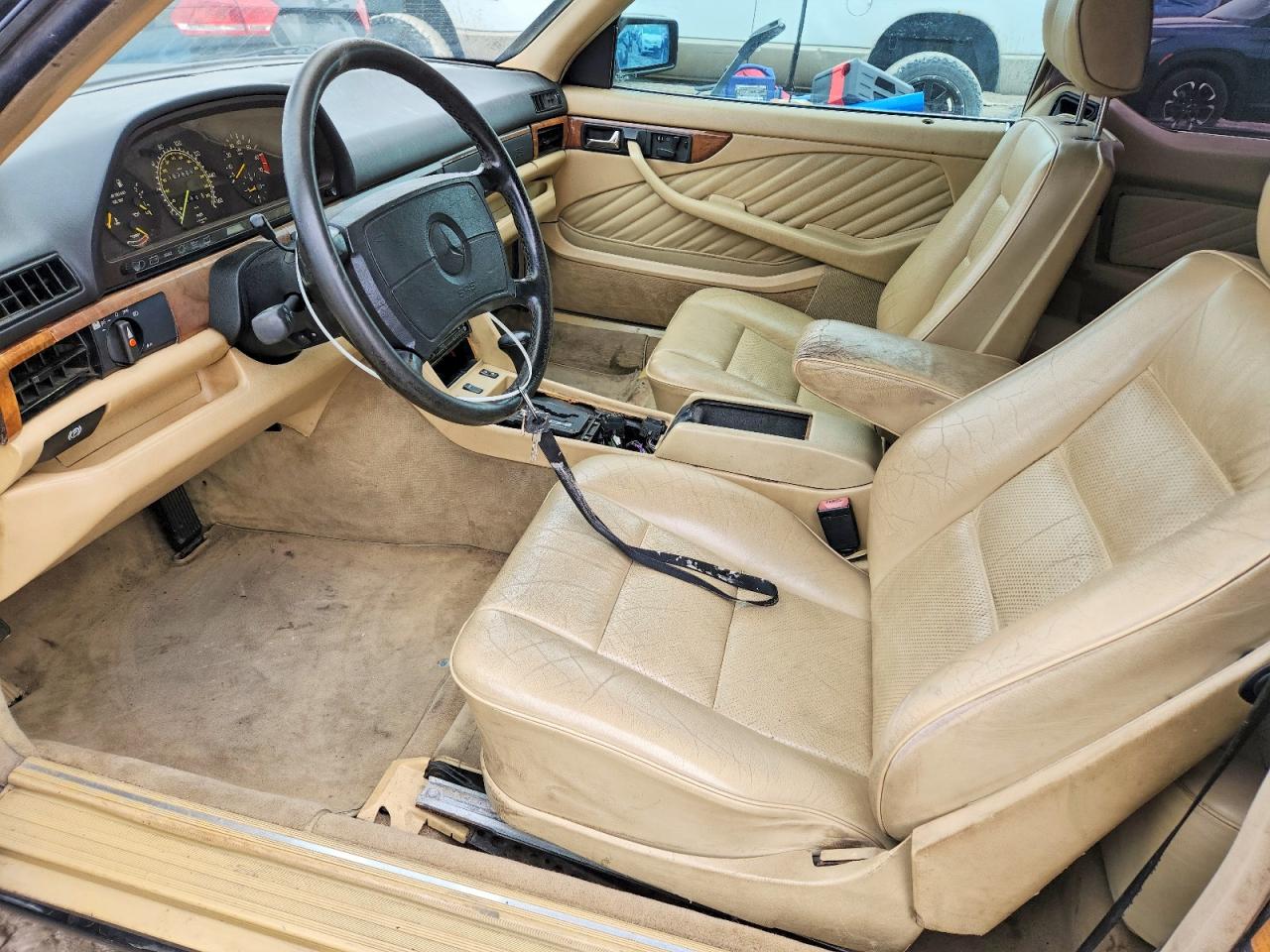 1989 Mercedes-benz 560 Sec Черный vin: WDBCA45EXKA486625