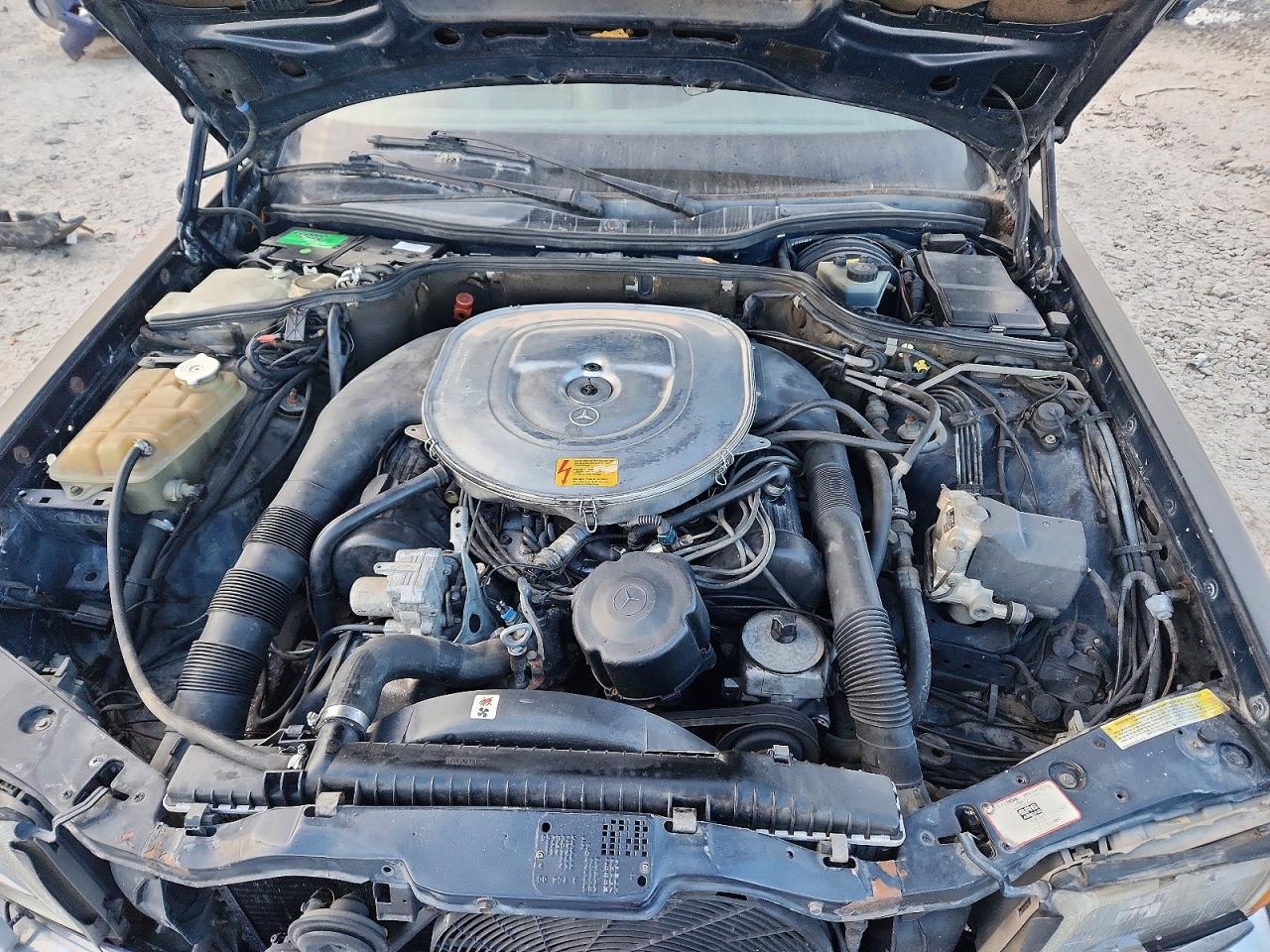 1989 Mercedes-benz 560 Sec Черный vin: WDBCA45EXKA486625