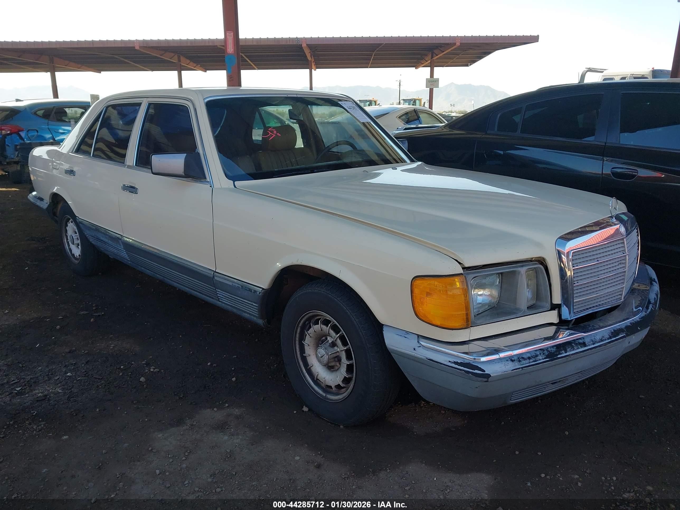 1981 Mercedes-benz 300 Sd Beige vin: WDBCB20A2BB009963
