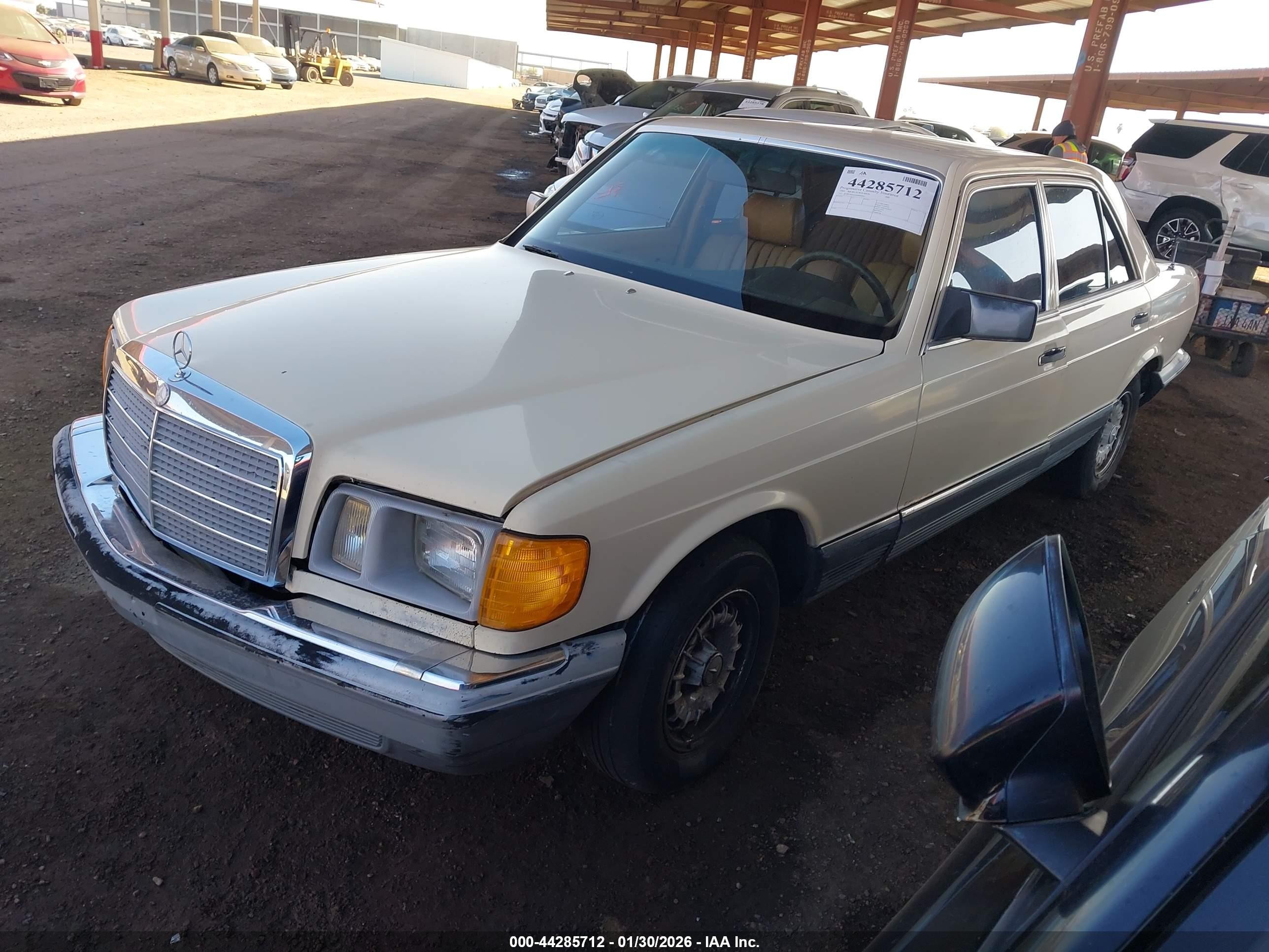 1981 Mercedes-benz 300 Sd Beige vin: WDBCB20A2BB009963