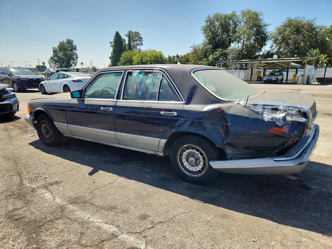 1984 Mercedes-benz 300 Sd Blue vin: WDBCB20A2EA059014
