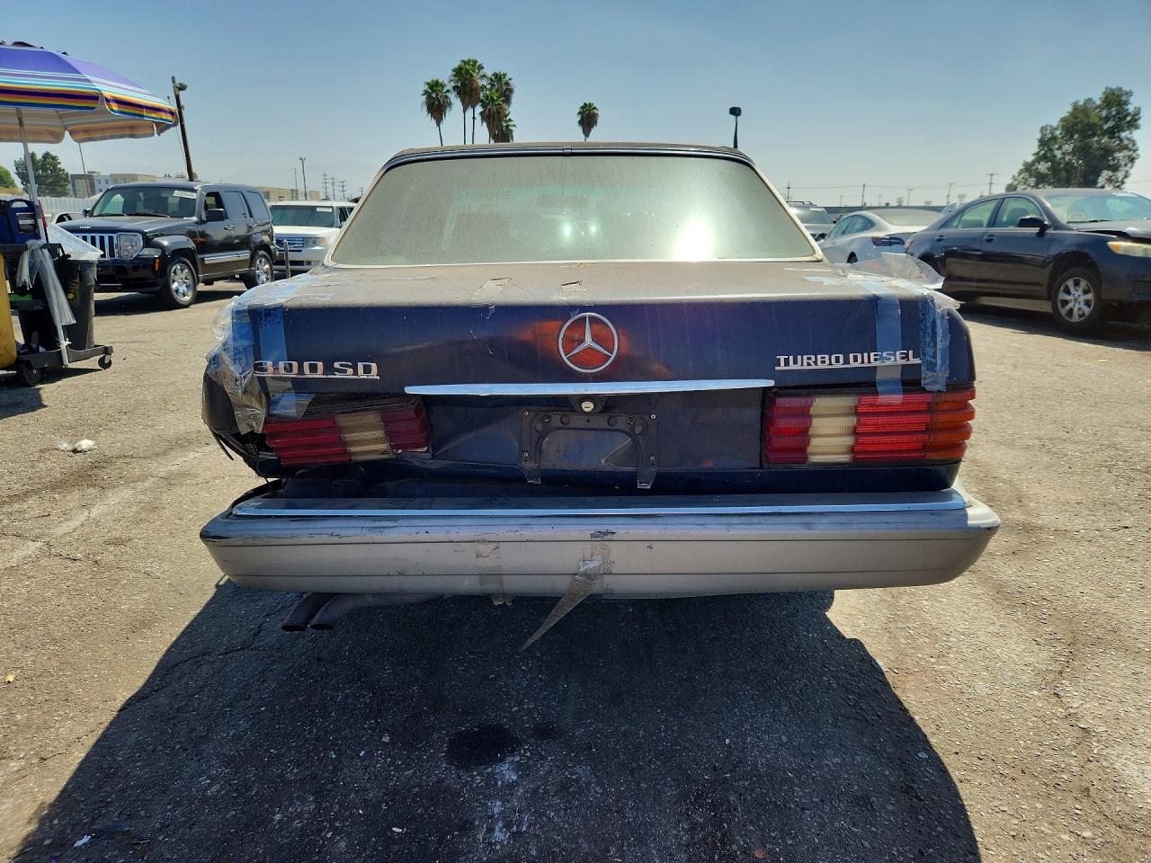 1984 Mercedes-benz 300 Sd Blue vin: WDBCB20A2EA059014