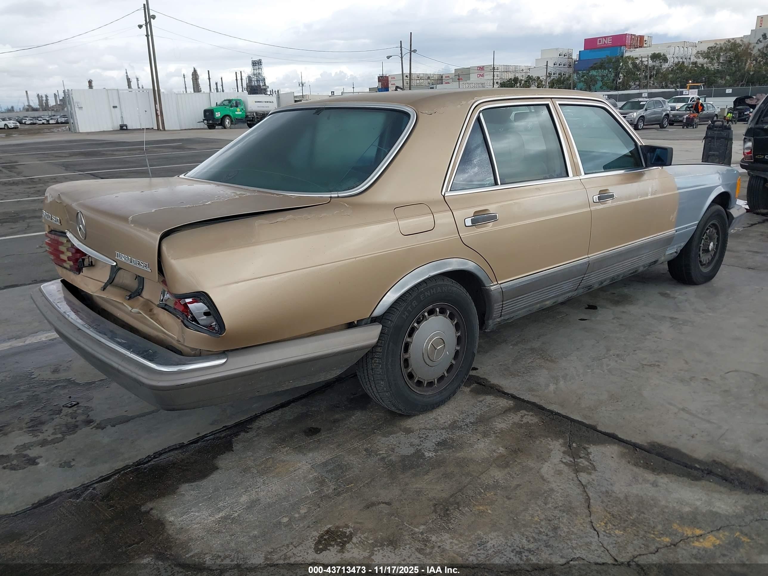 1983 Mercedes-benz 300 Sd Brown vin: WDBCB20A4DB045091