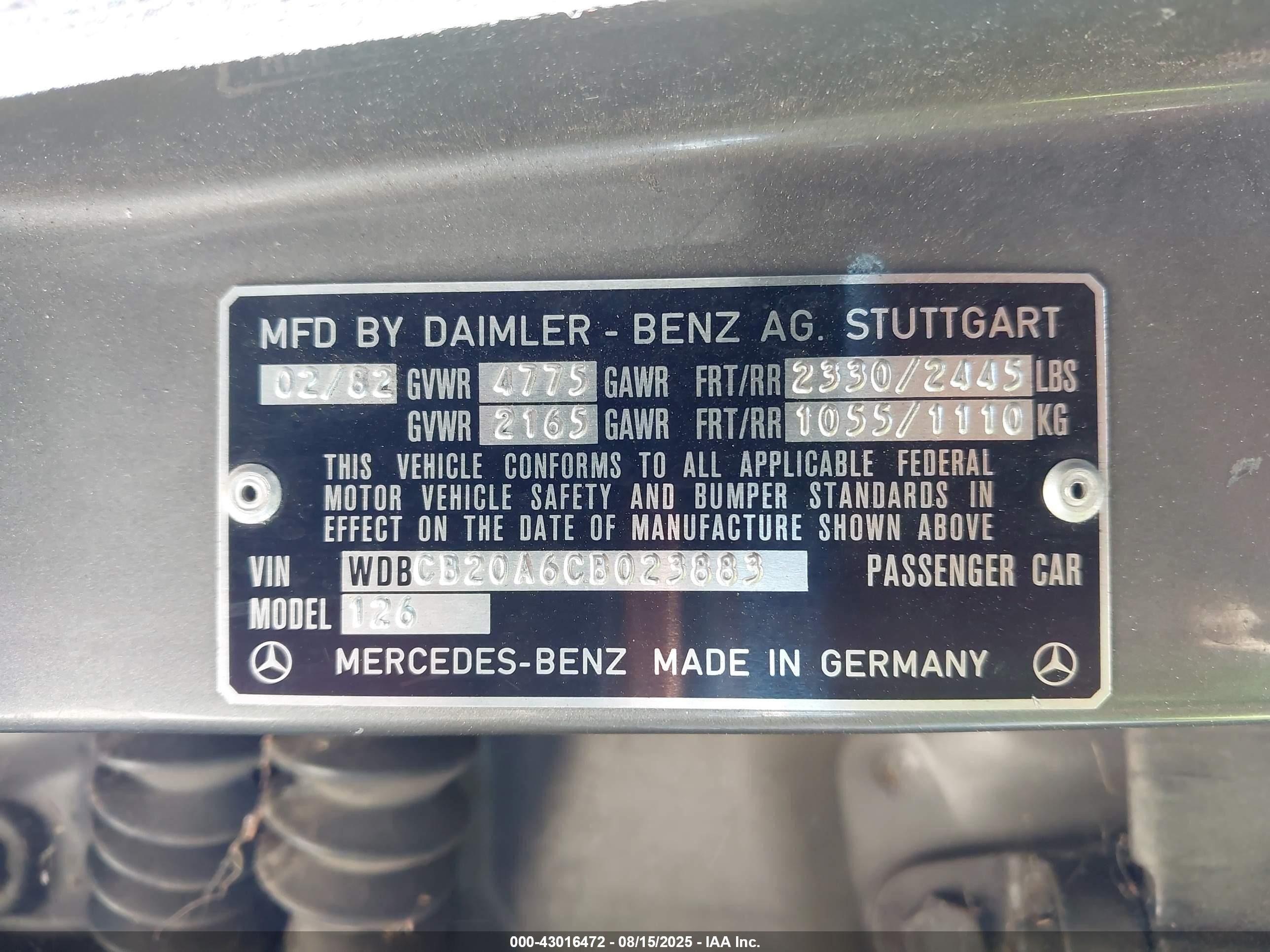 1982 Mercedes-benz 300 Sd Серый vin: WDBCB20A6CB023883