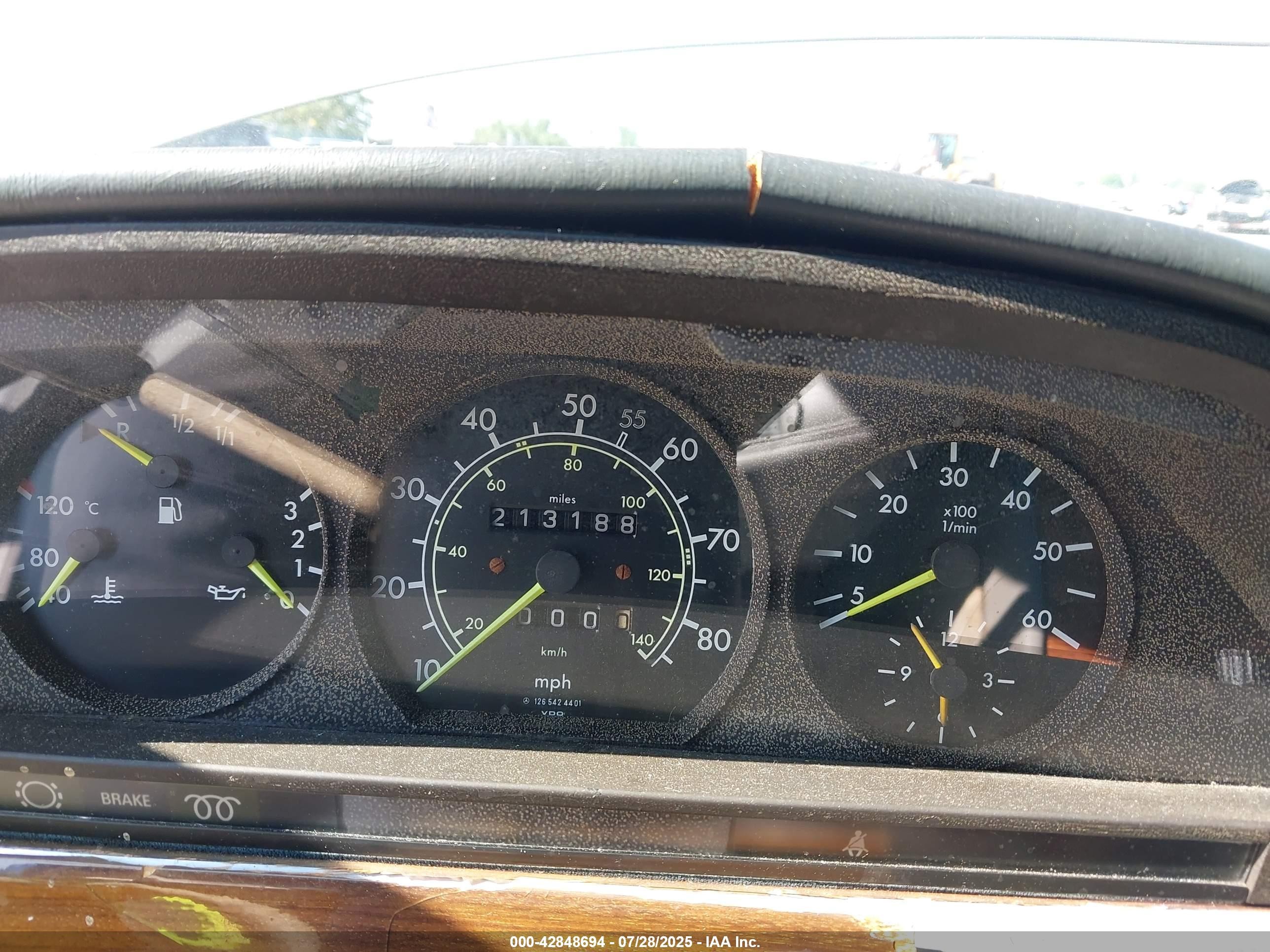 1982 Mercedes-benz 300 Sd Silver vin: WDBCB20A7CB016084