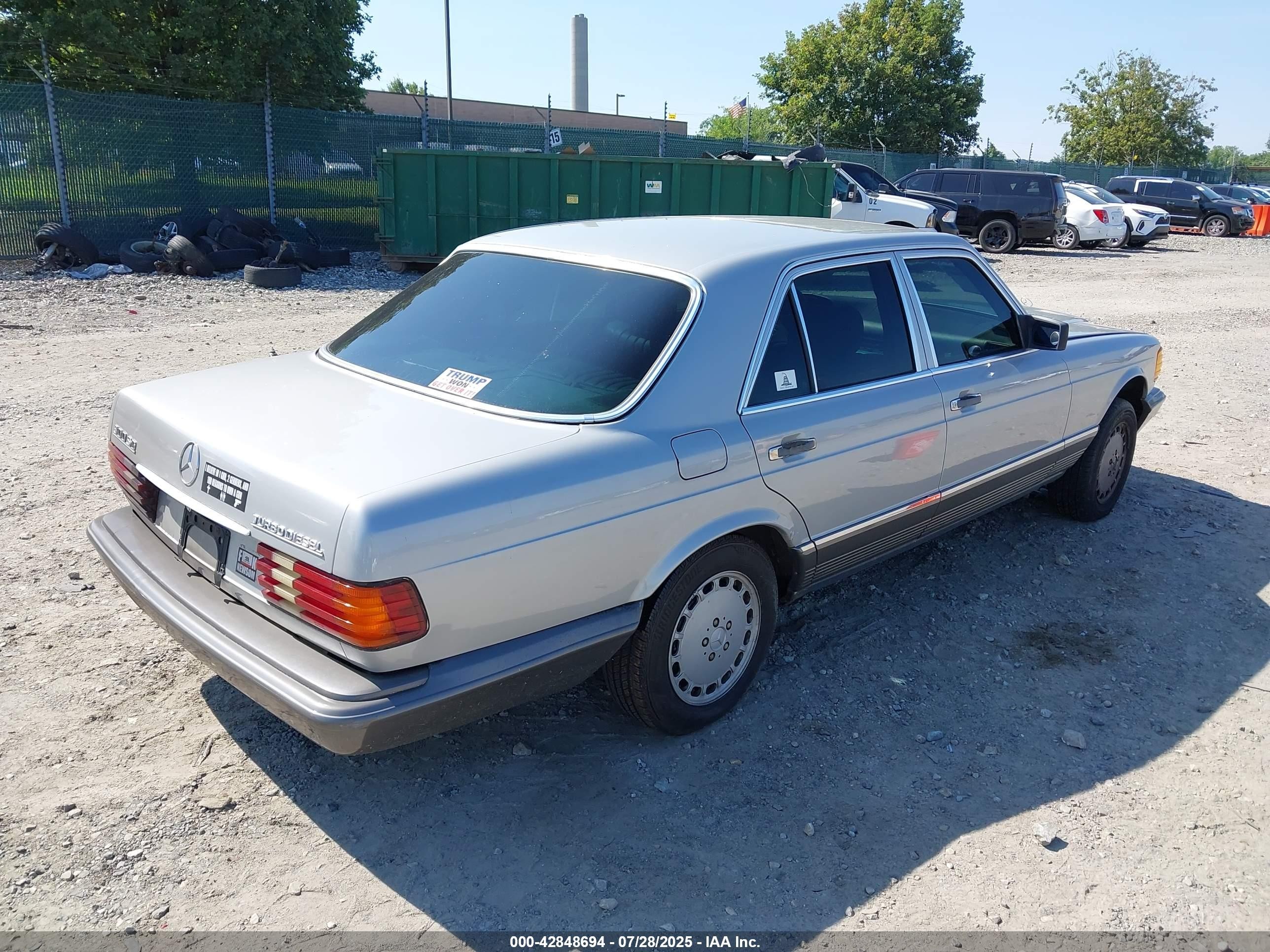 1982 Mercedes-benz 300 Sd Silver vin: WDBCB20A7CB016084