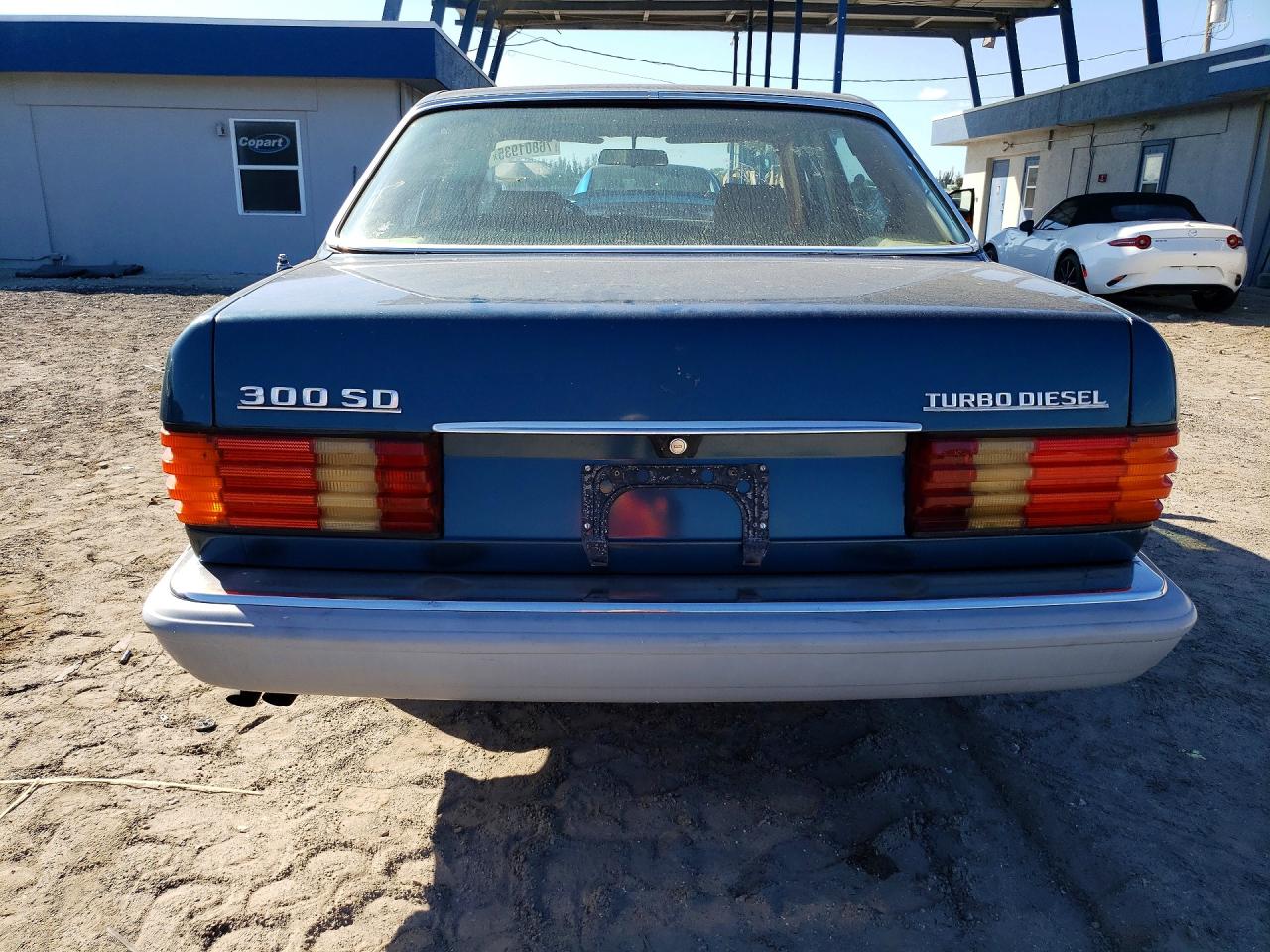 1982 Mercedes-benz 300 Sd Синий vin: WDBCB20A9CB016409