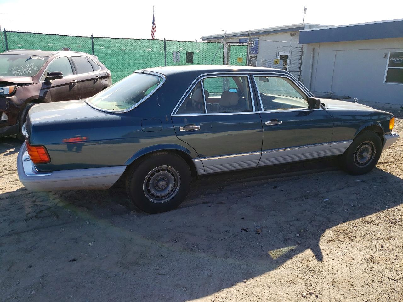 1982 Mercedes-benz 300 Sd Синий vin: WDBCB20A9CB016409