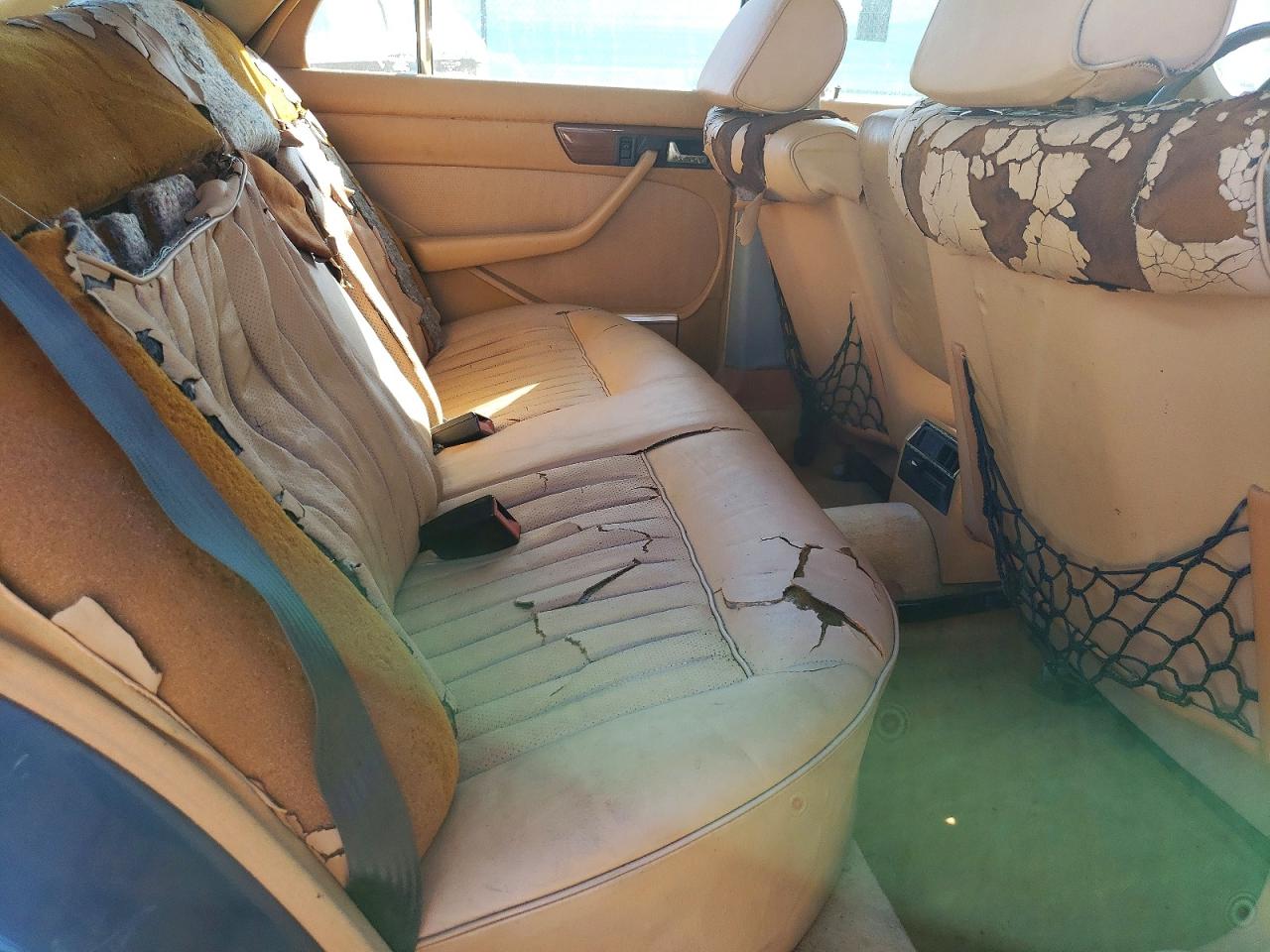 1982 Mercedes-benz 300 Sd Синий vin: WDBCB20A9CB016409
