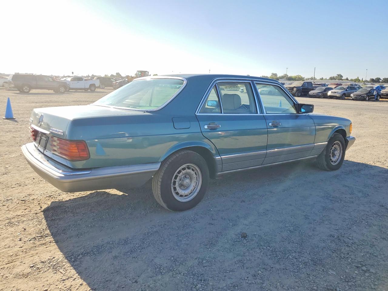 1984 Mercedes-benz 300 Sd Teal vin: WDBCB20AXEA043188