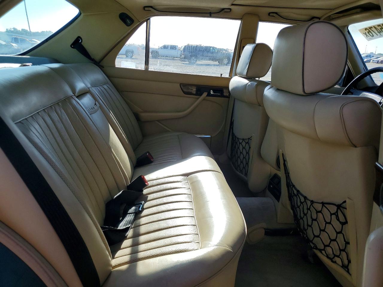 1984 Mercedes-benz 300 Sd Teal vin: WDBCB20AXEA043188