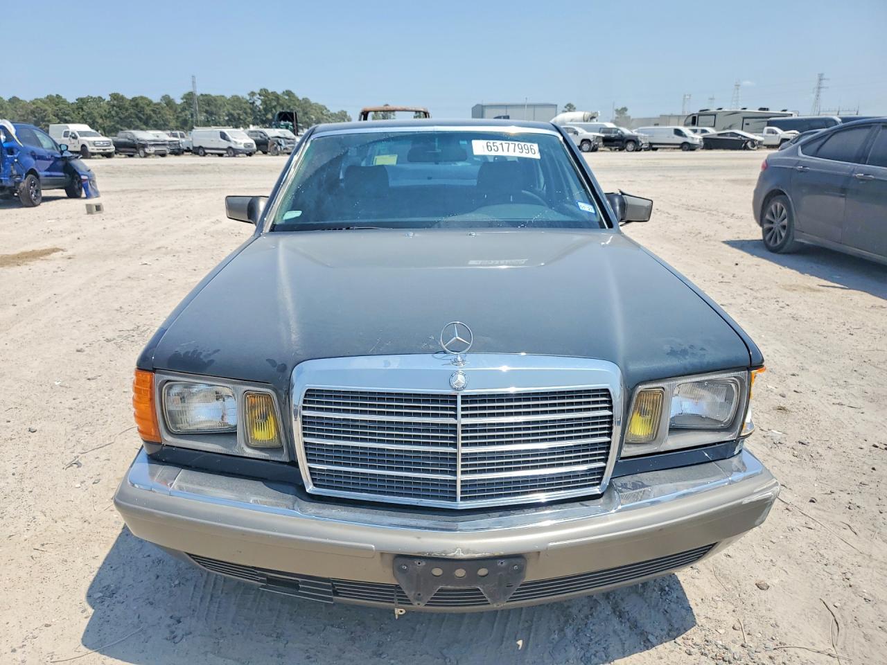 1985 Mercedes-benz 300 Gray vin: WDBCB20C0FA124834