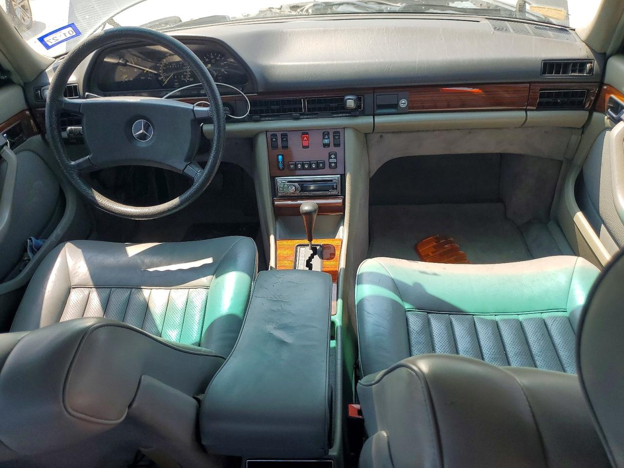1985 Mercedes-benz 300 Gray vin: WDBCB20C0FA124834