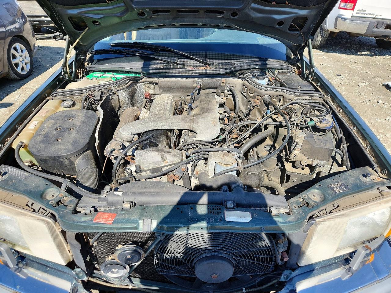 1987 Mercedes-benz 300 Sdl Green vin: WDBCB25D1HA291577