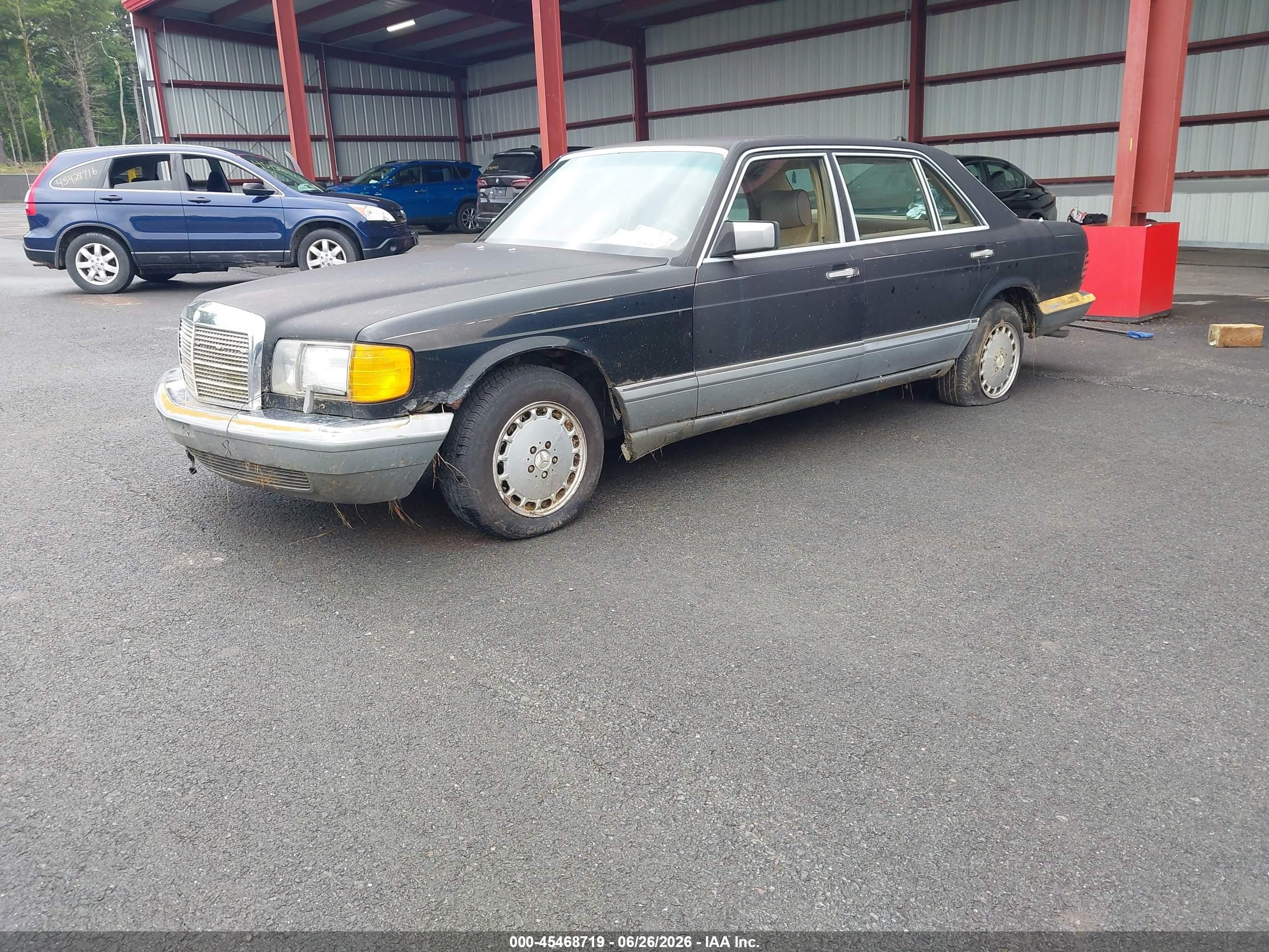 1986 Mercedes-benz 300 Sdl Черный vin: WDBCB25D2GA245321