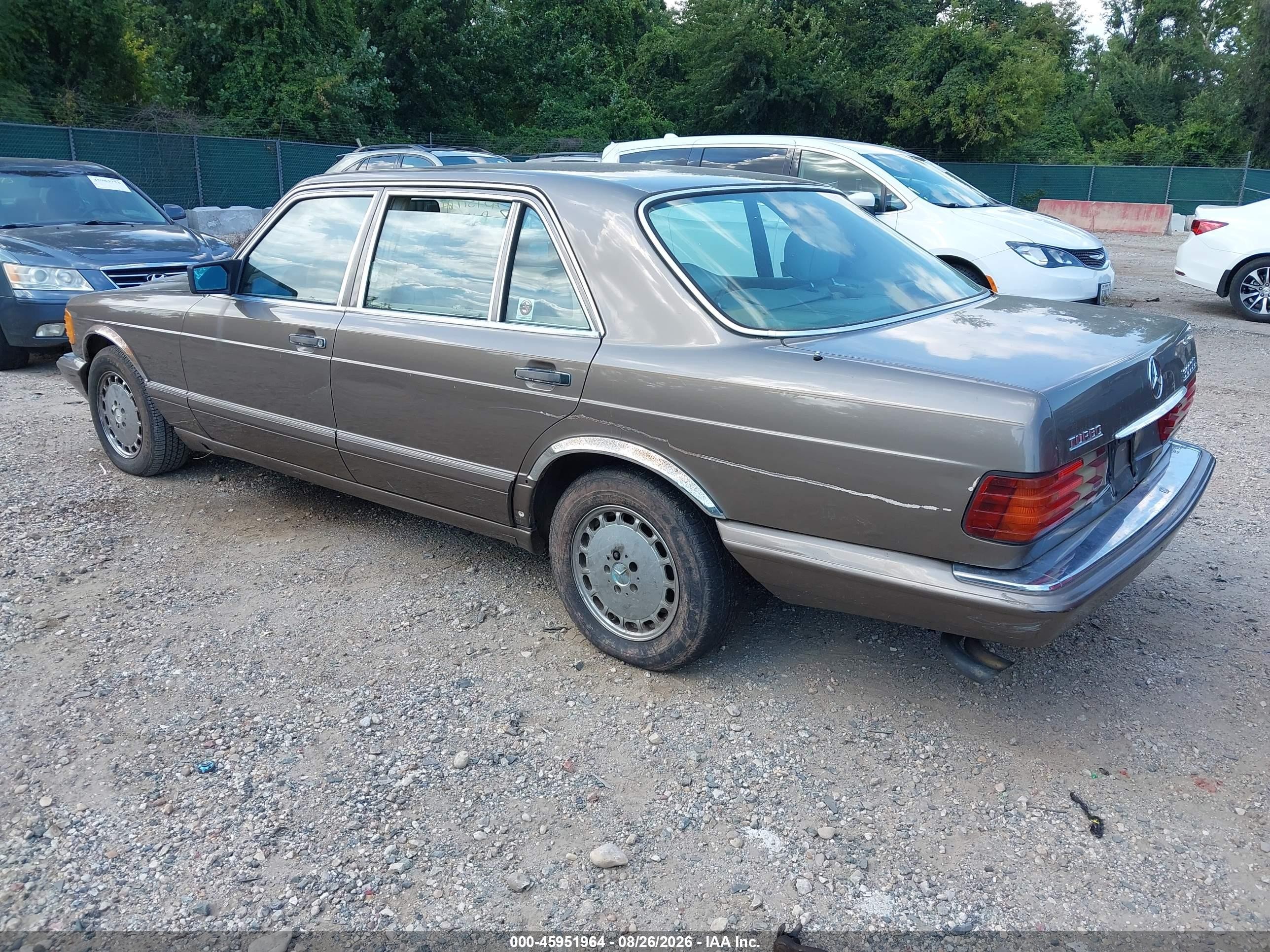1987 Mercedes-benz 300 Sdl Brown vin: WDBCB25D2HA330984