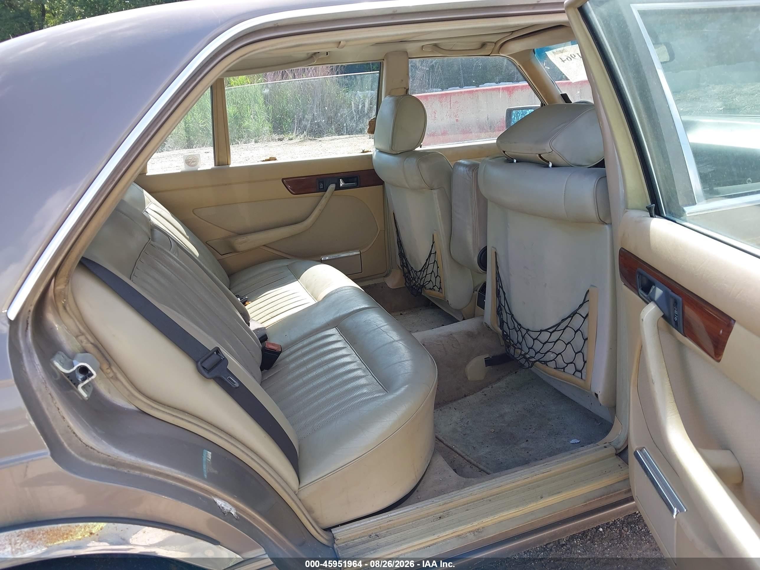 1987 Mercedes-benz 300 Sdl Brown vin: WDBCB25D2HA330984