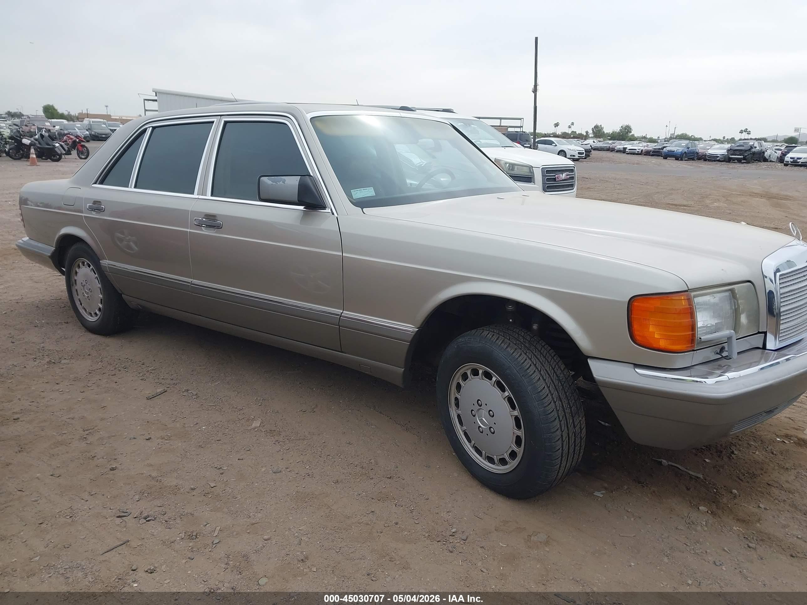 1987 Mercedes-benz 300 Sdl Золотой vin: WDBCB25D4HA298183