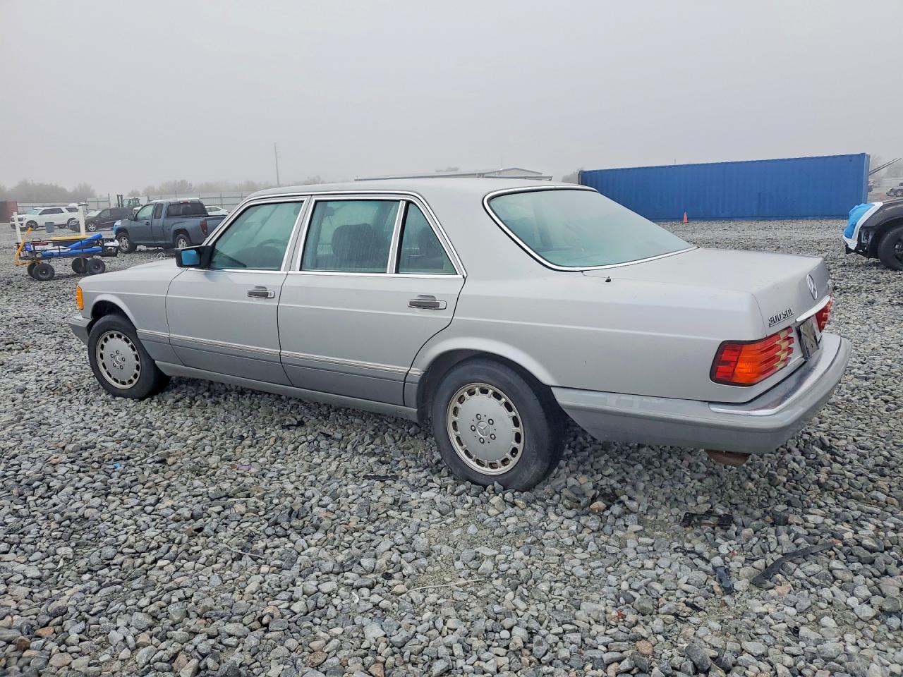 1987 Mercedes-benz 300 Sdl Silver vin: WDBCB25D4HA333207