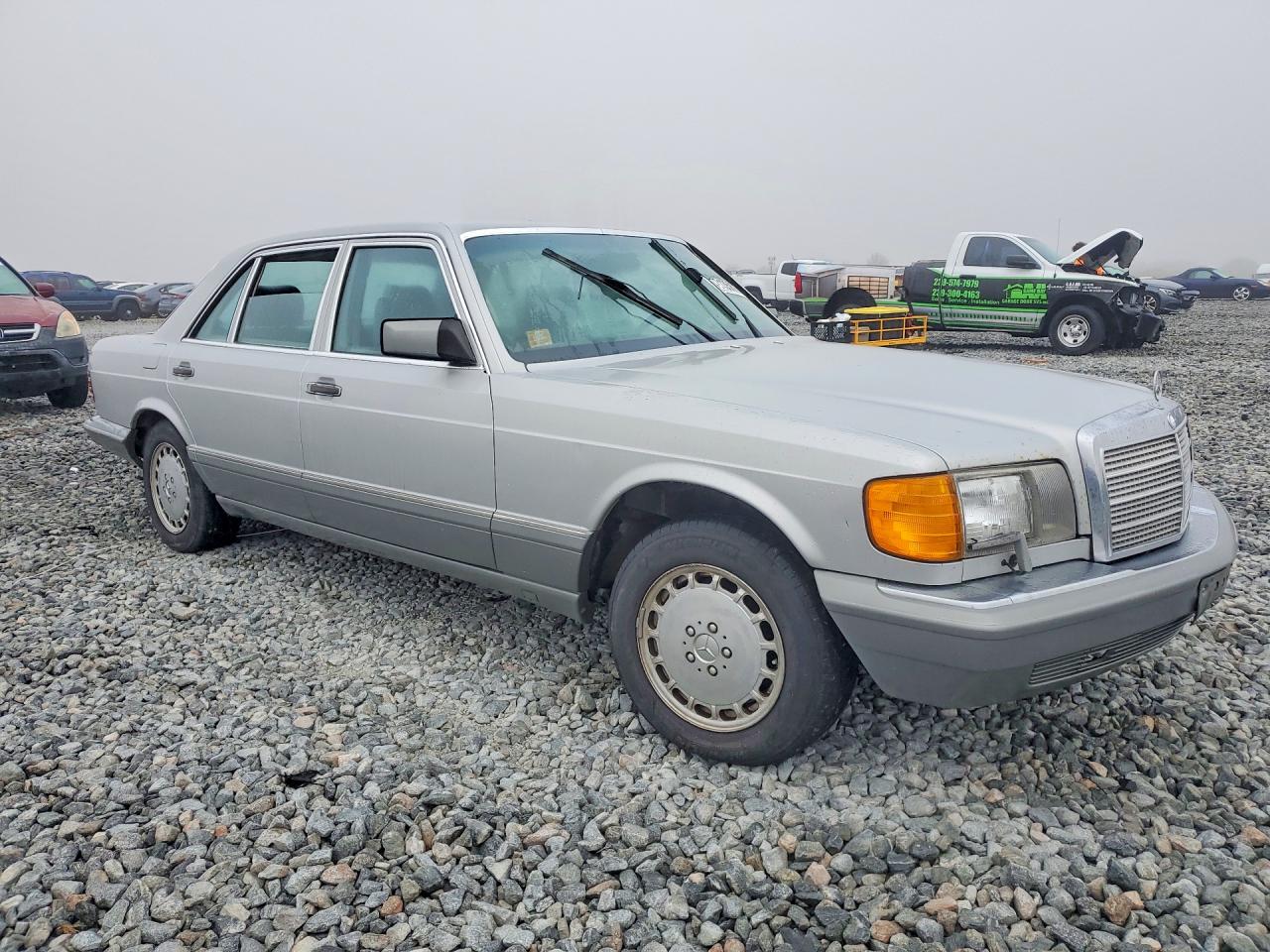1987 Mercedes-benz 300 Sdl Silver vin: WDBCB25D4HA333207