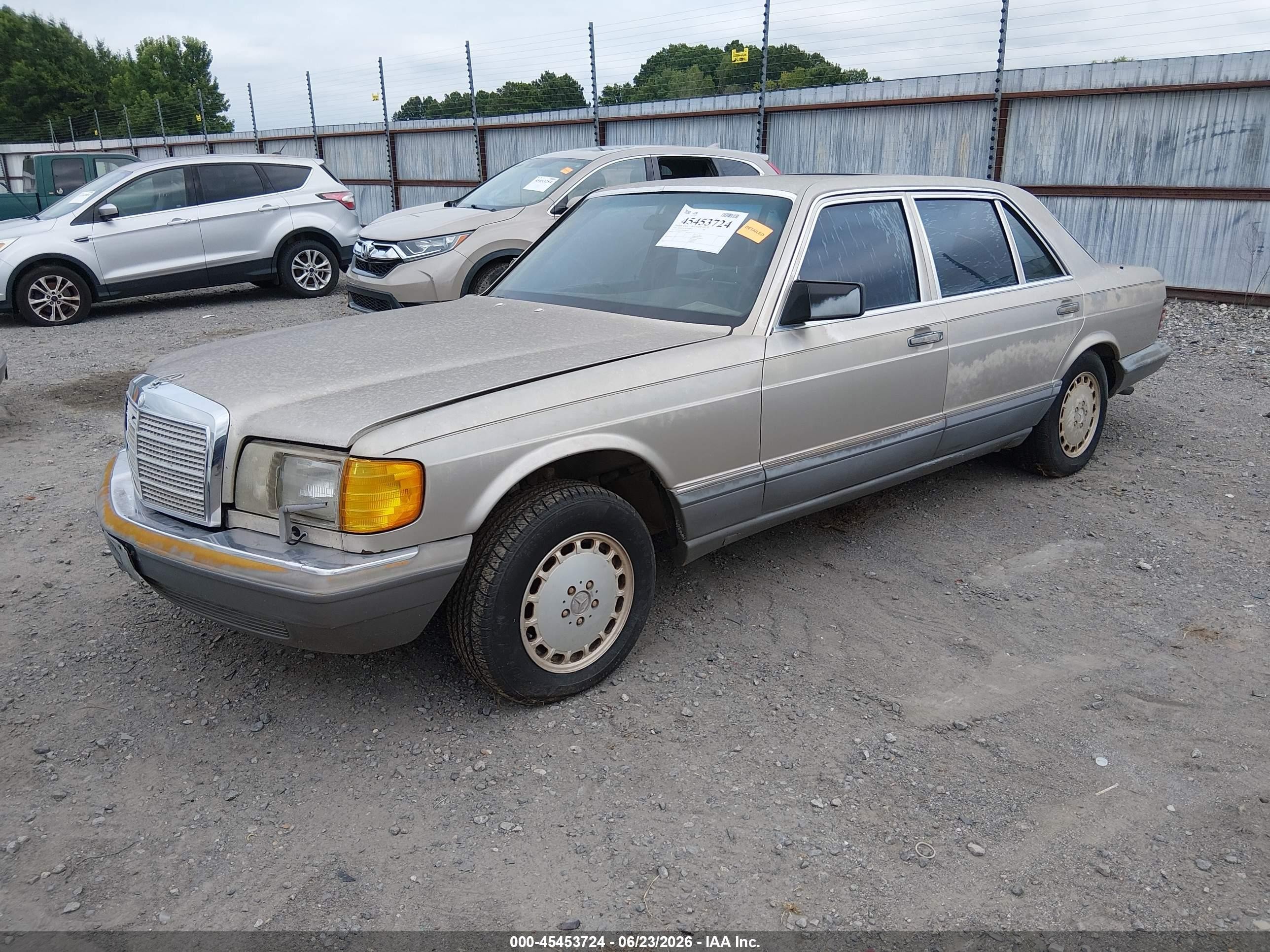 1986 Mercedes-benz 300 Sdl Gold vin: WDBCB25D7GA238476