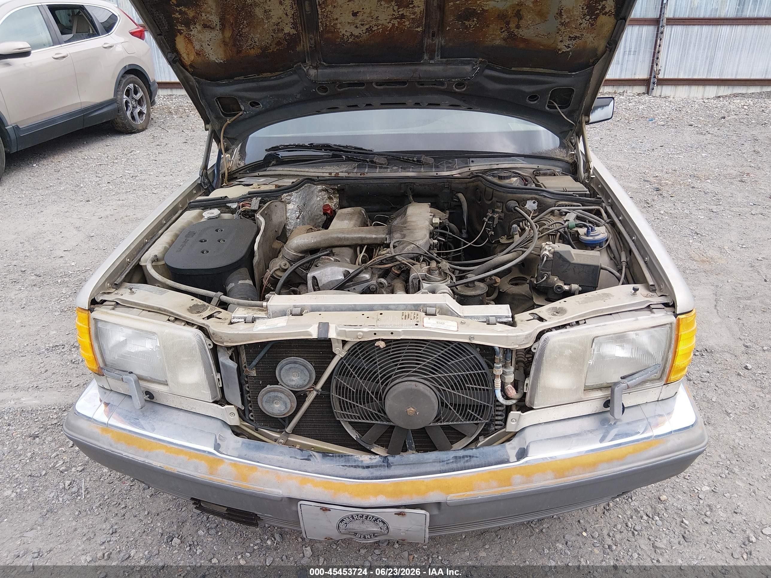 1986 Mercedes-benz 300 Sdl Gold vin: WDBCB25D7GA238476