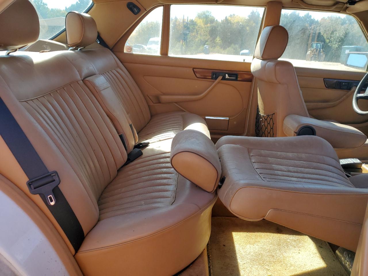 1987 Mercedes-benz 300 Sdl White vin: WDBCB25D7HA312660