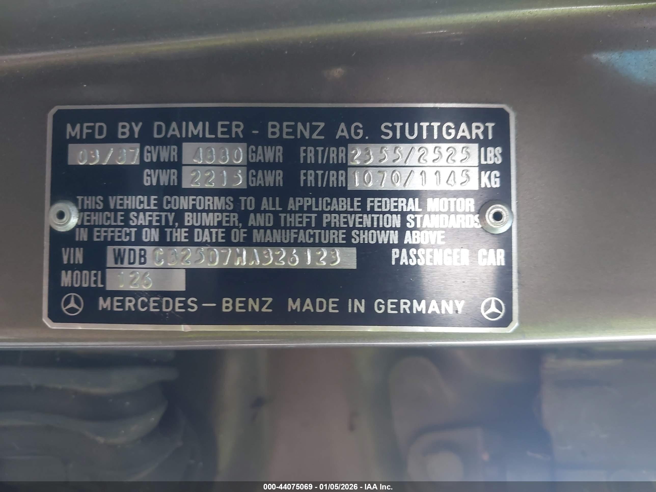 1987 Mercedes-benz 300 Sdl Коричневый vin: WDBCB25D7HA326123