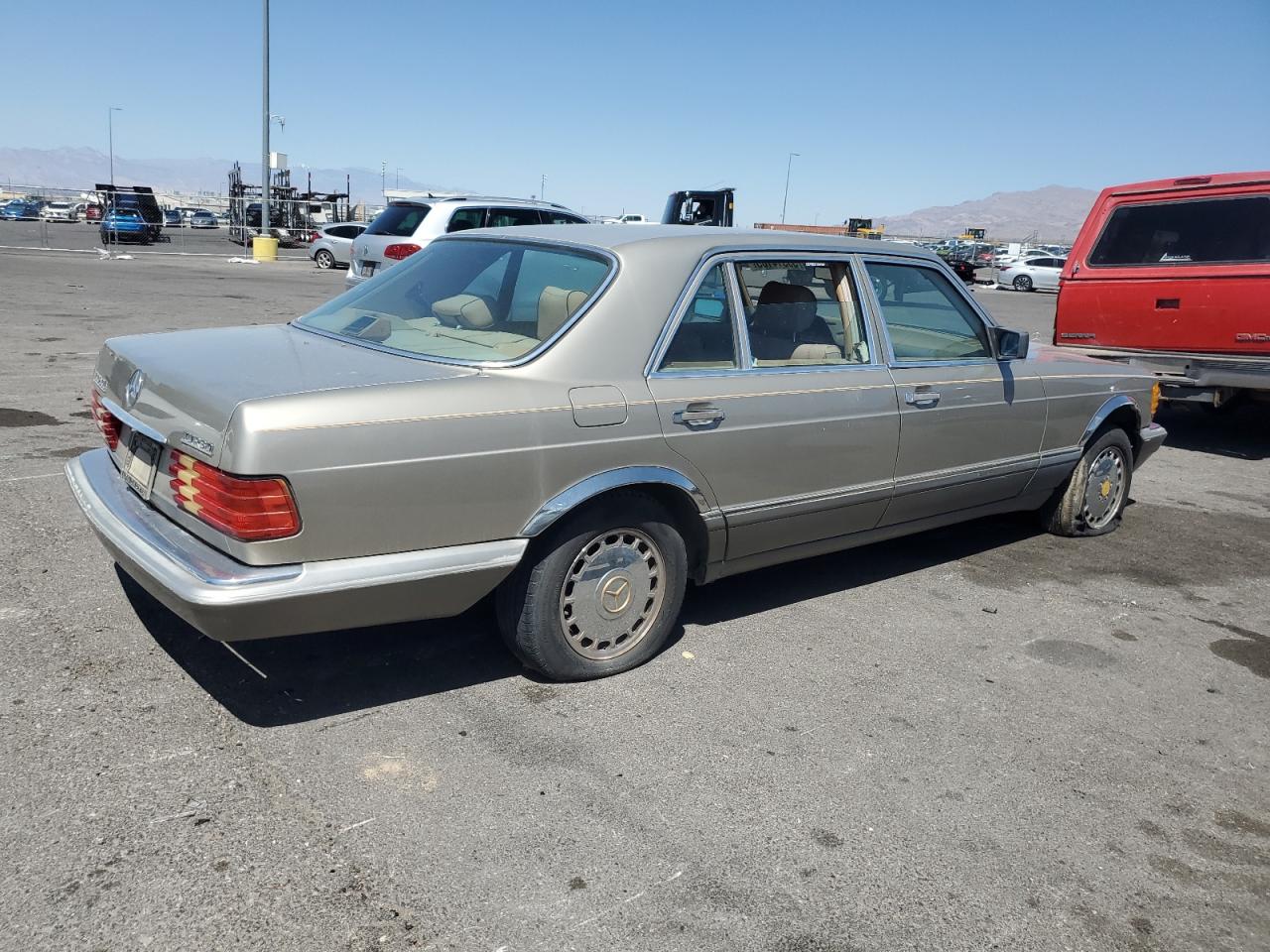 1986 Mercedes-benz 300 Sdl Gold vin: WDBCB25D8GA238874