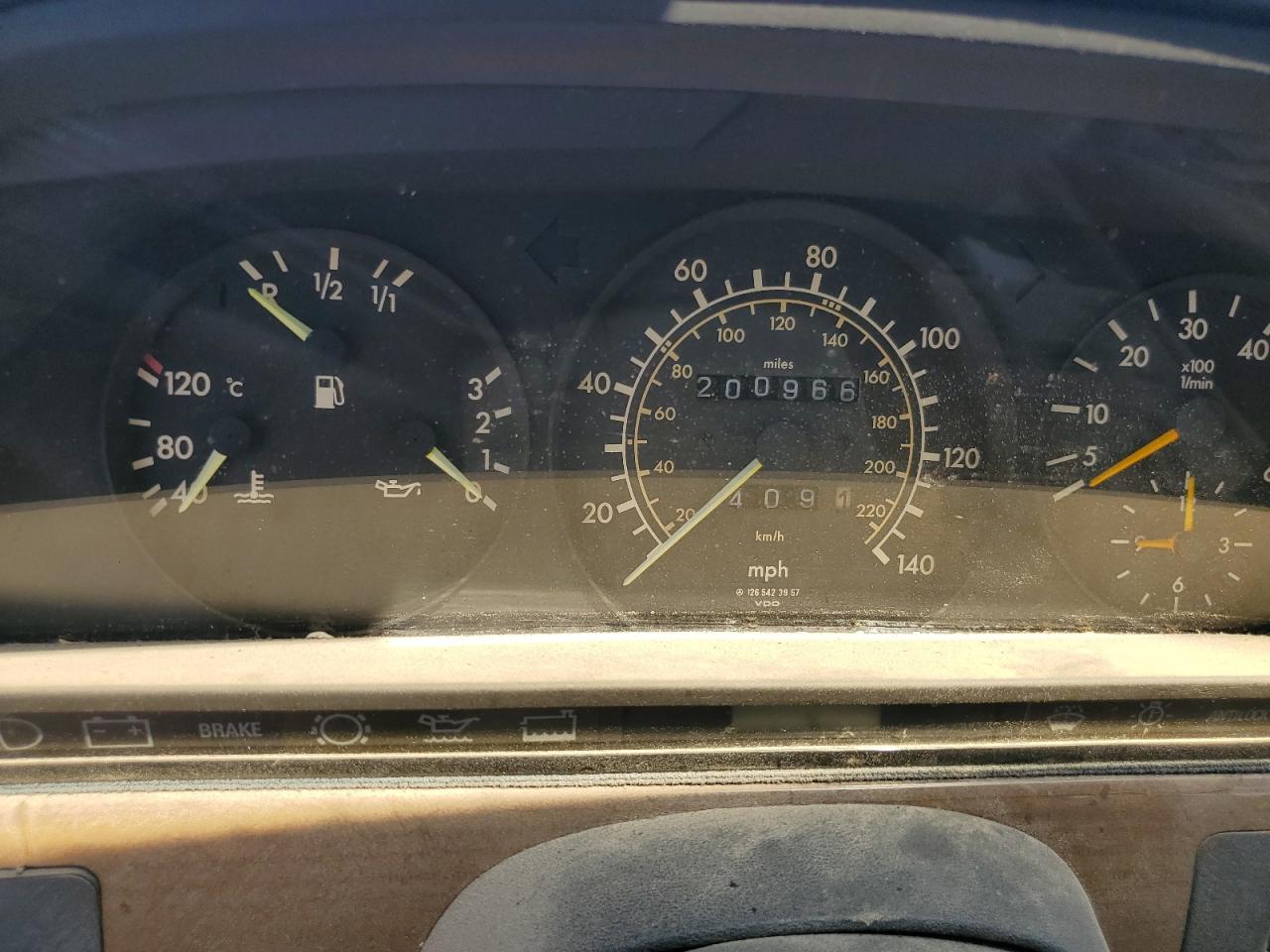 1986 Mercedes-benz 300 Sdl Gold vin: WDBCB25D8GA238874